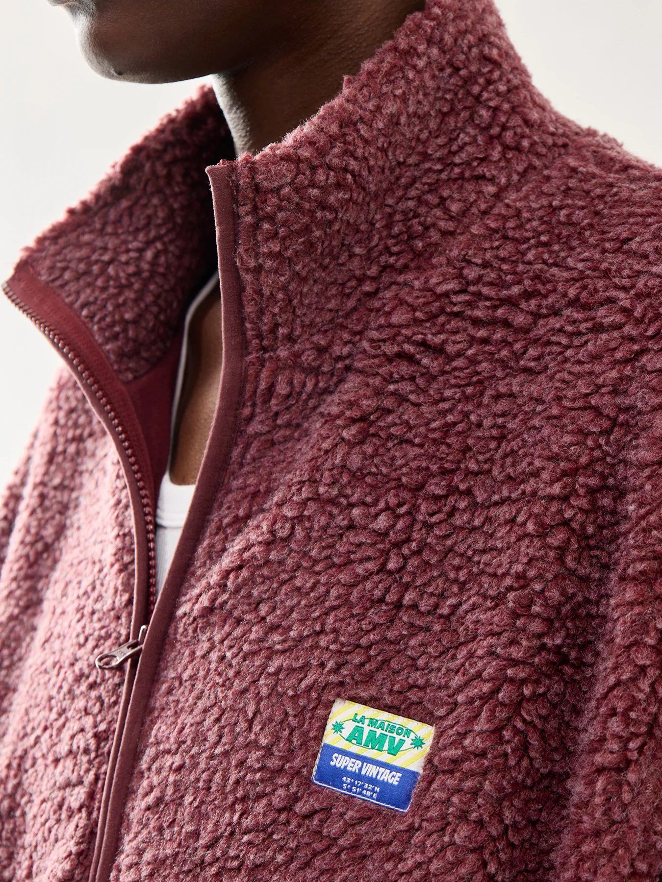 Hoktown Jacket Burgundy - Image 3