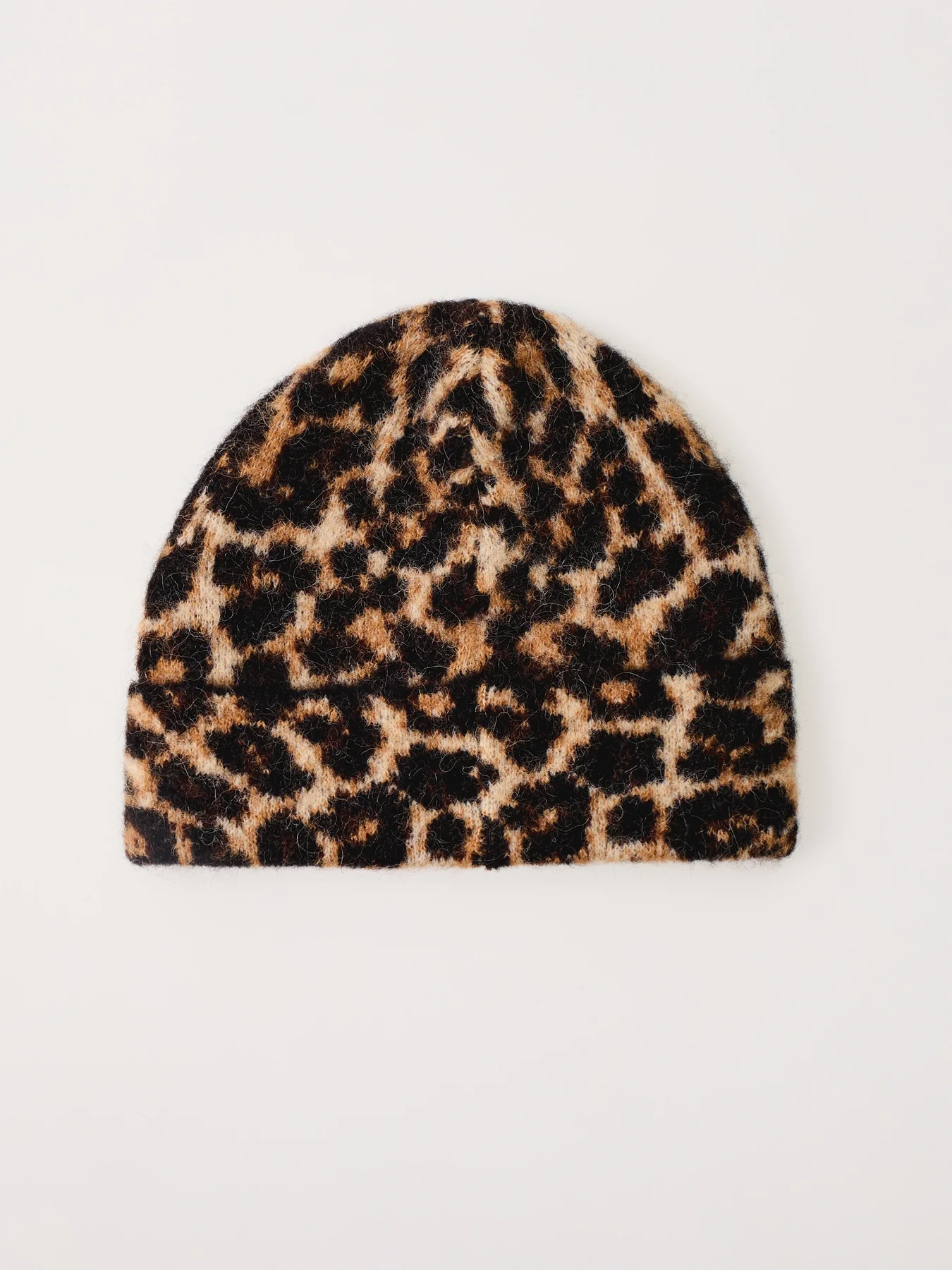 Elia Beanie - Black And Brown Leopard Leopard - Image 2