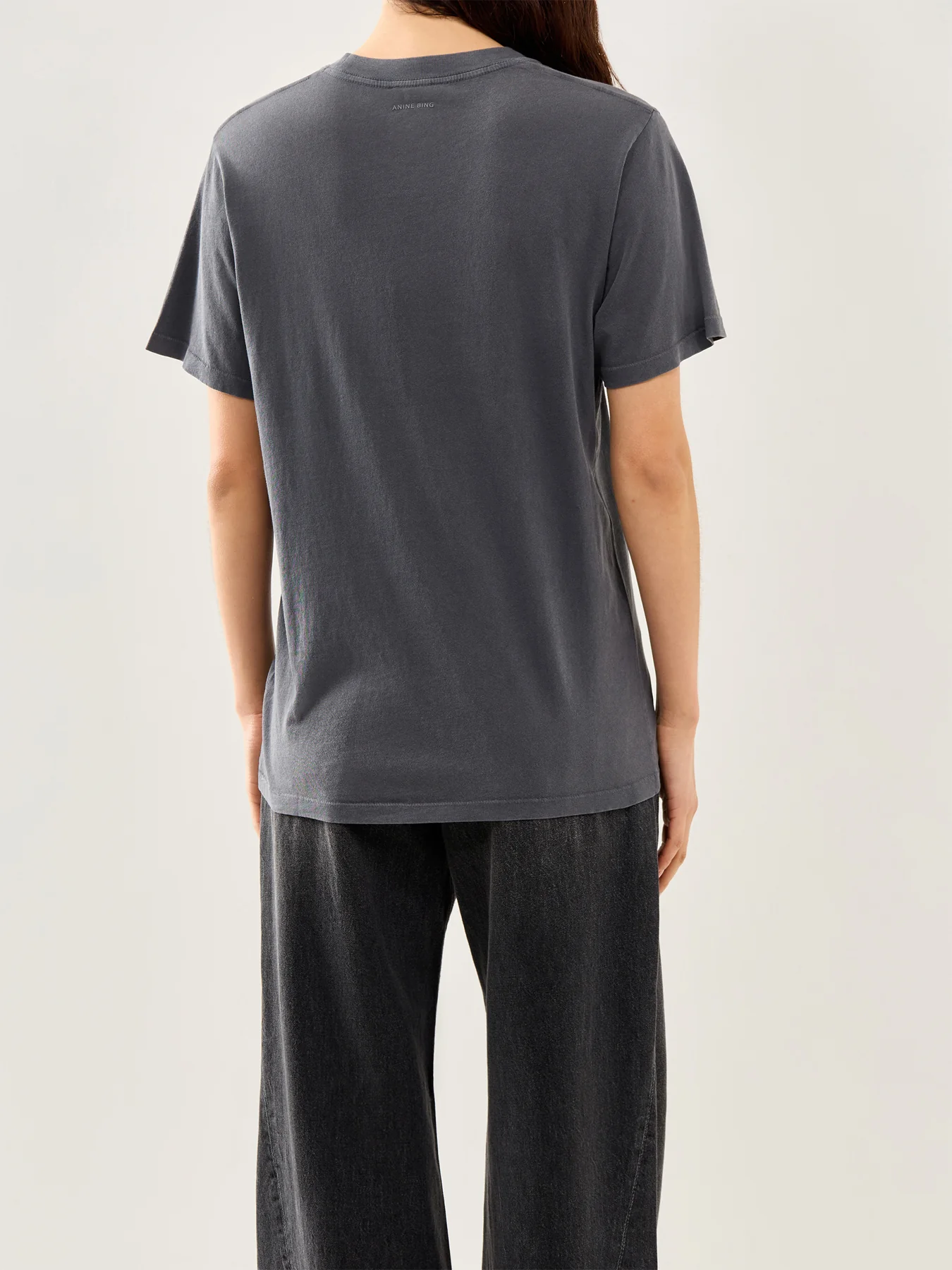 Lili Horse Graphic Tee Black - Image 5