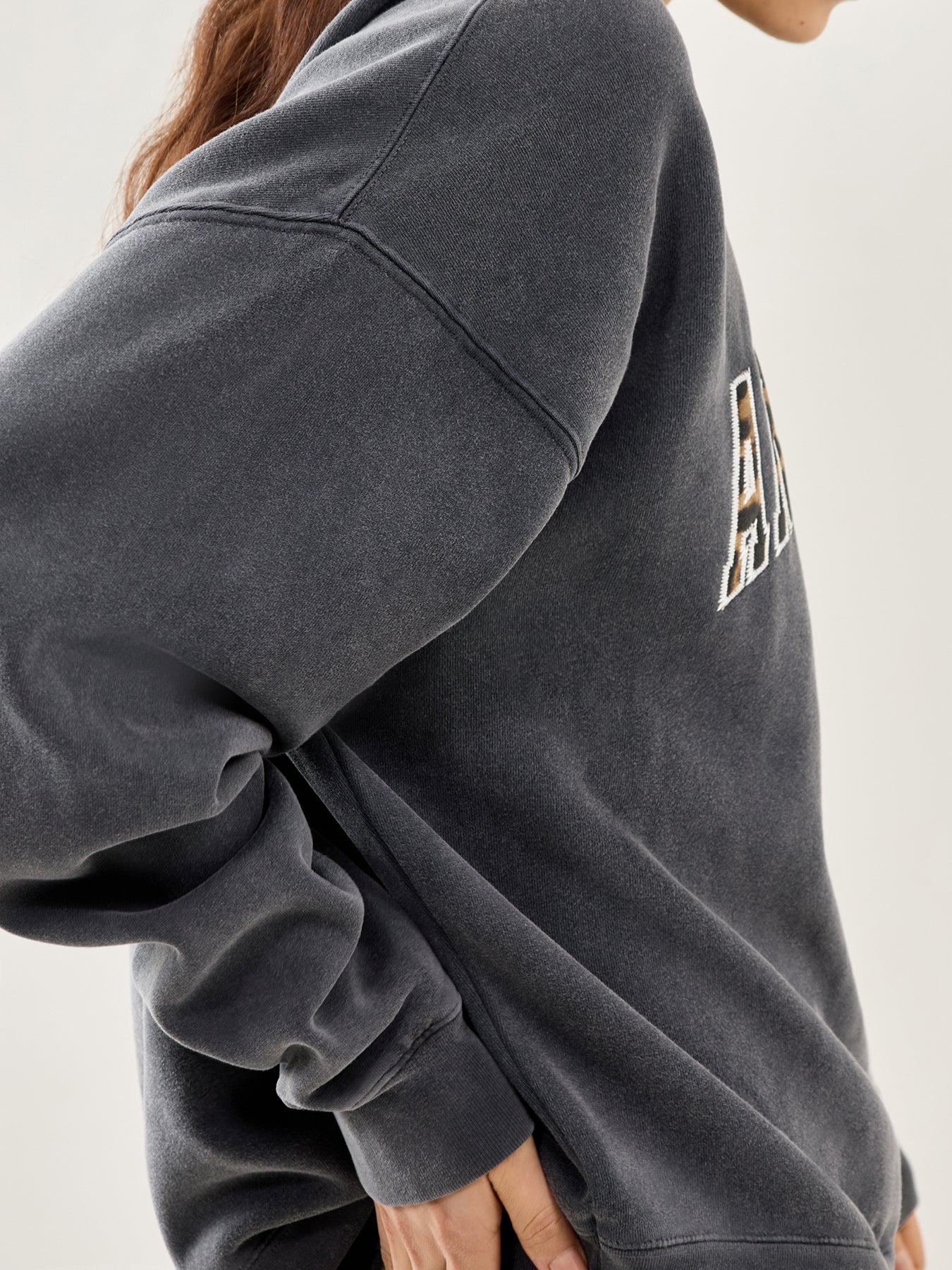 Miles Logo Leopard Print Cotton Sweatshirt Black - Image 3