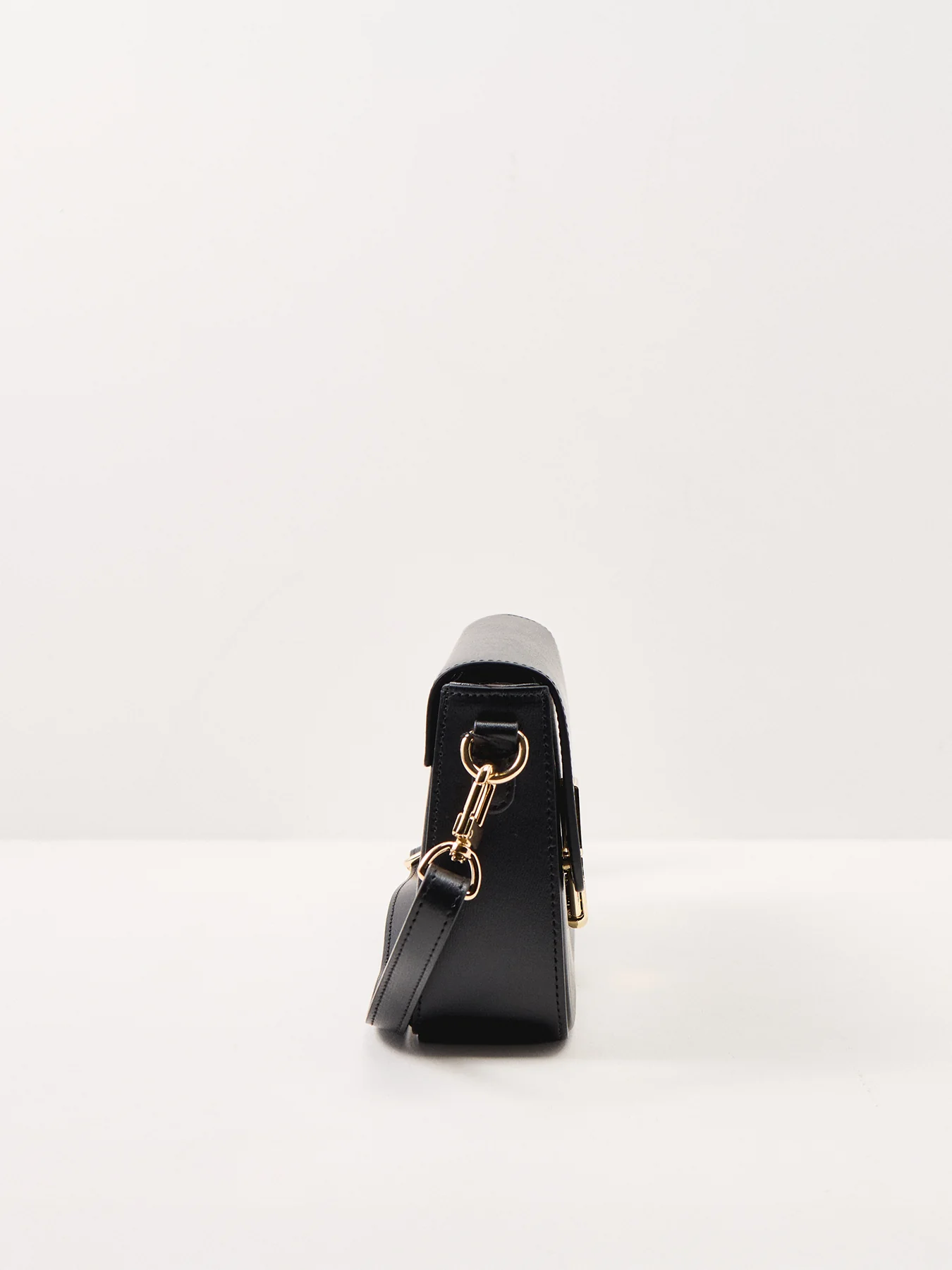 Flora Leather Bag Black - Image 4
