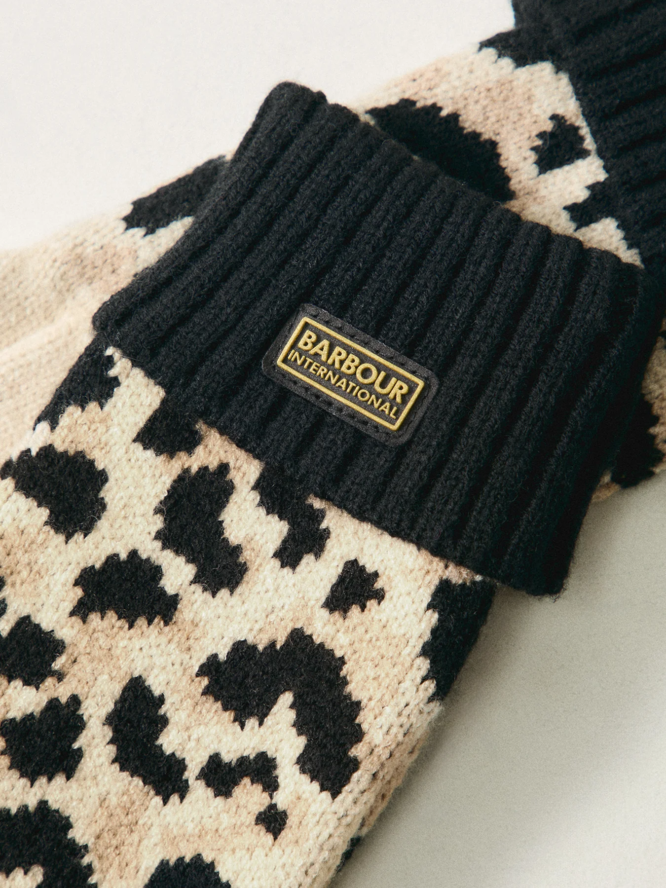 Harley Leopard Gloves - Image 2