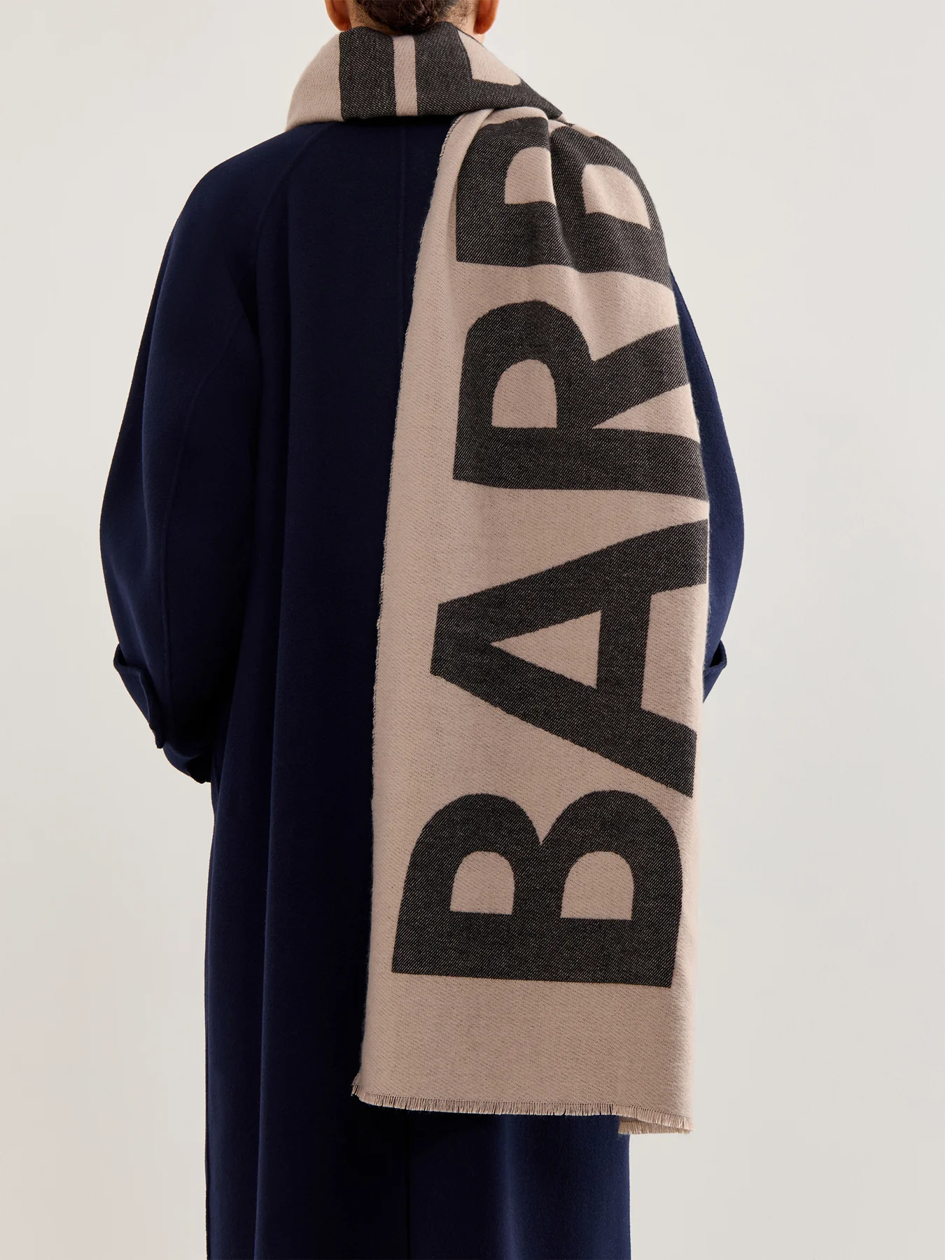 Milla Logo Scarf Oat Black - Image 2