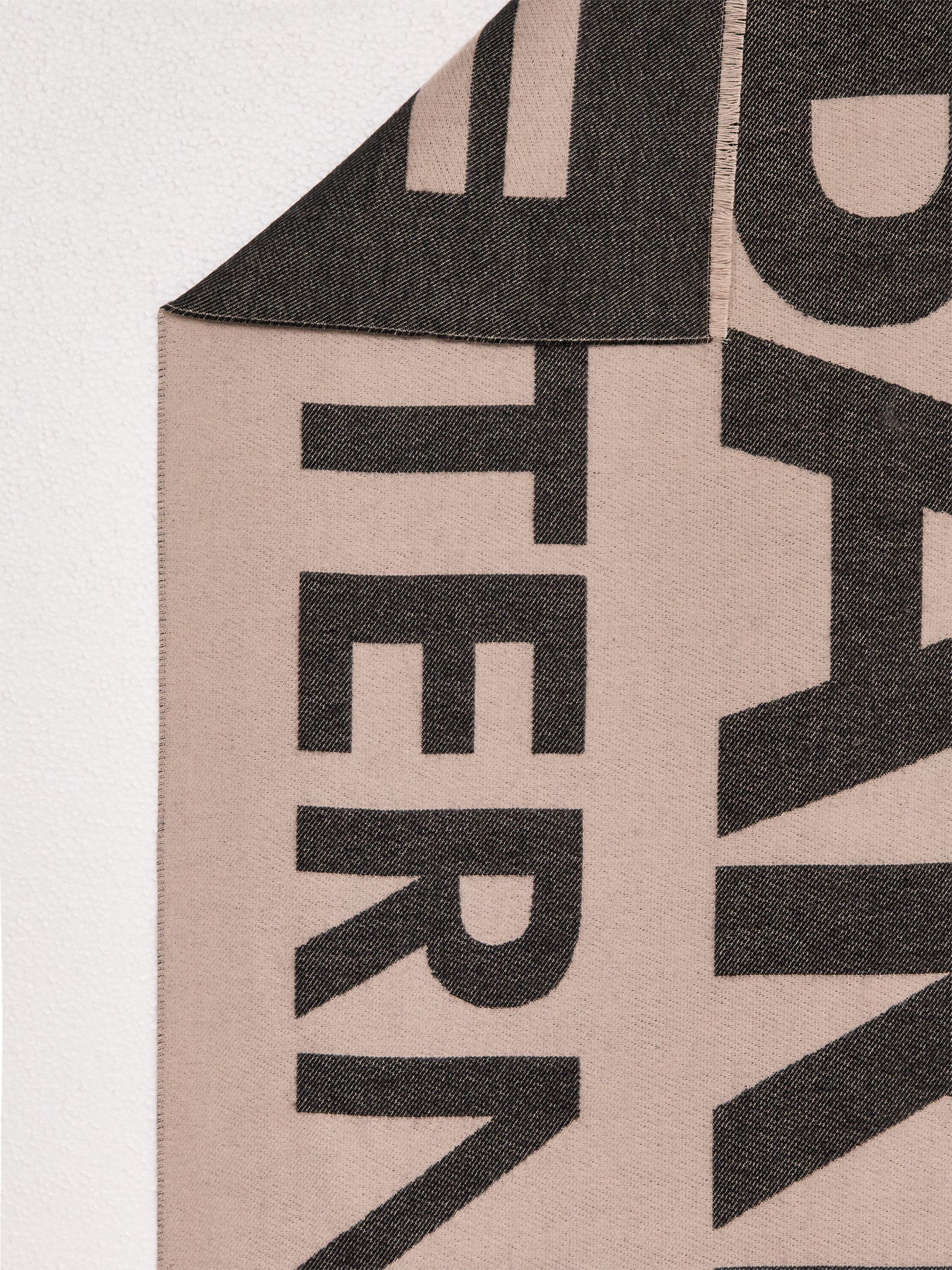 Milla Logo Scarf Oat Black - Image 3