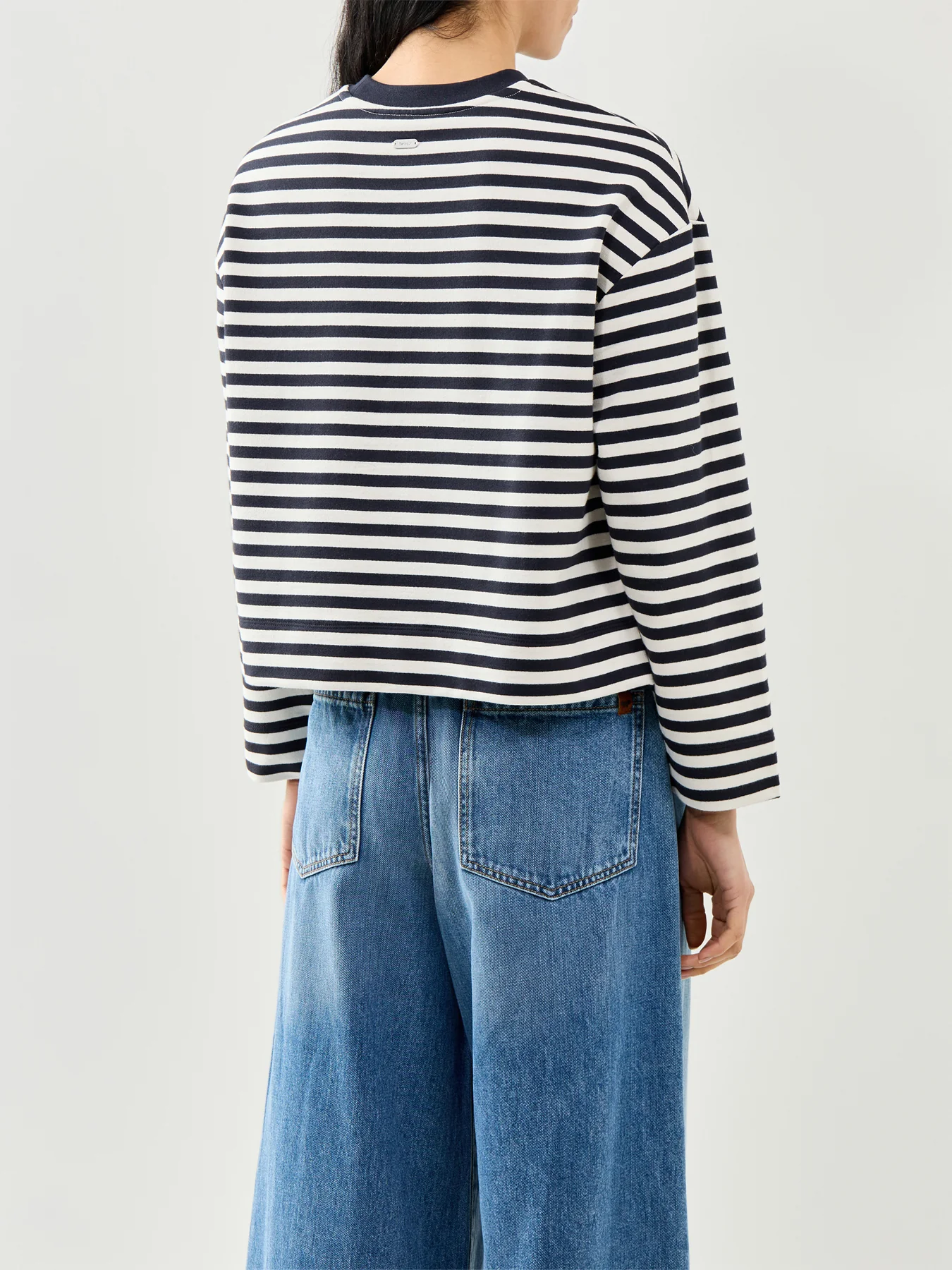 Gabby Sweatshirt Navy Stripe - Image 5