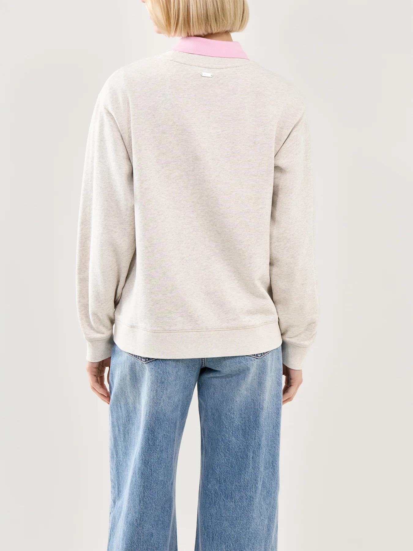 Hartland Crew Sweatshirt Grey - Image 5