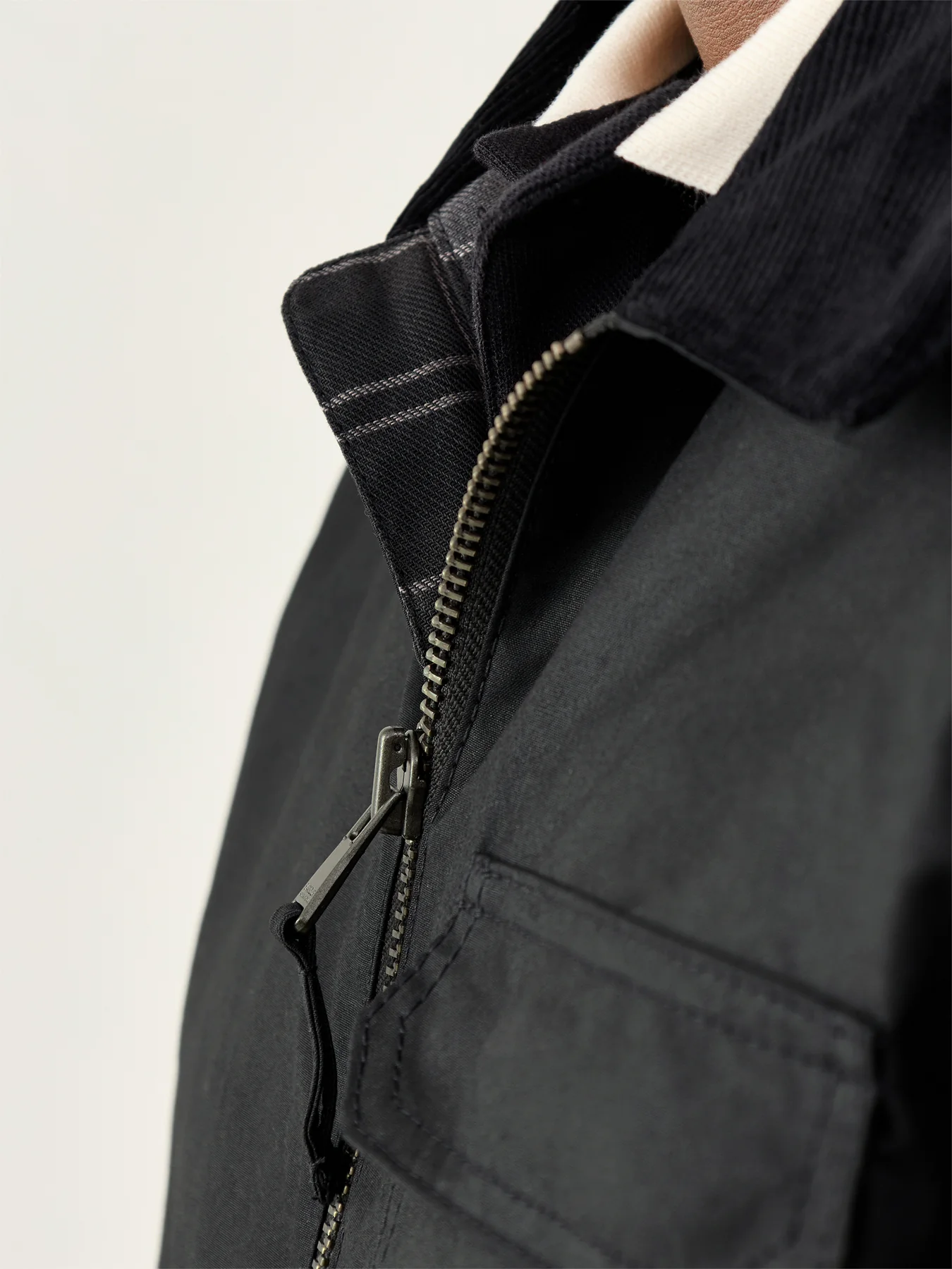 Maze Wax Jacket Black - Image 3