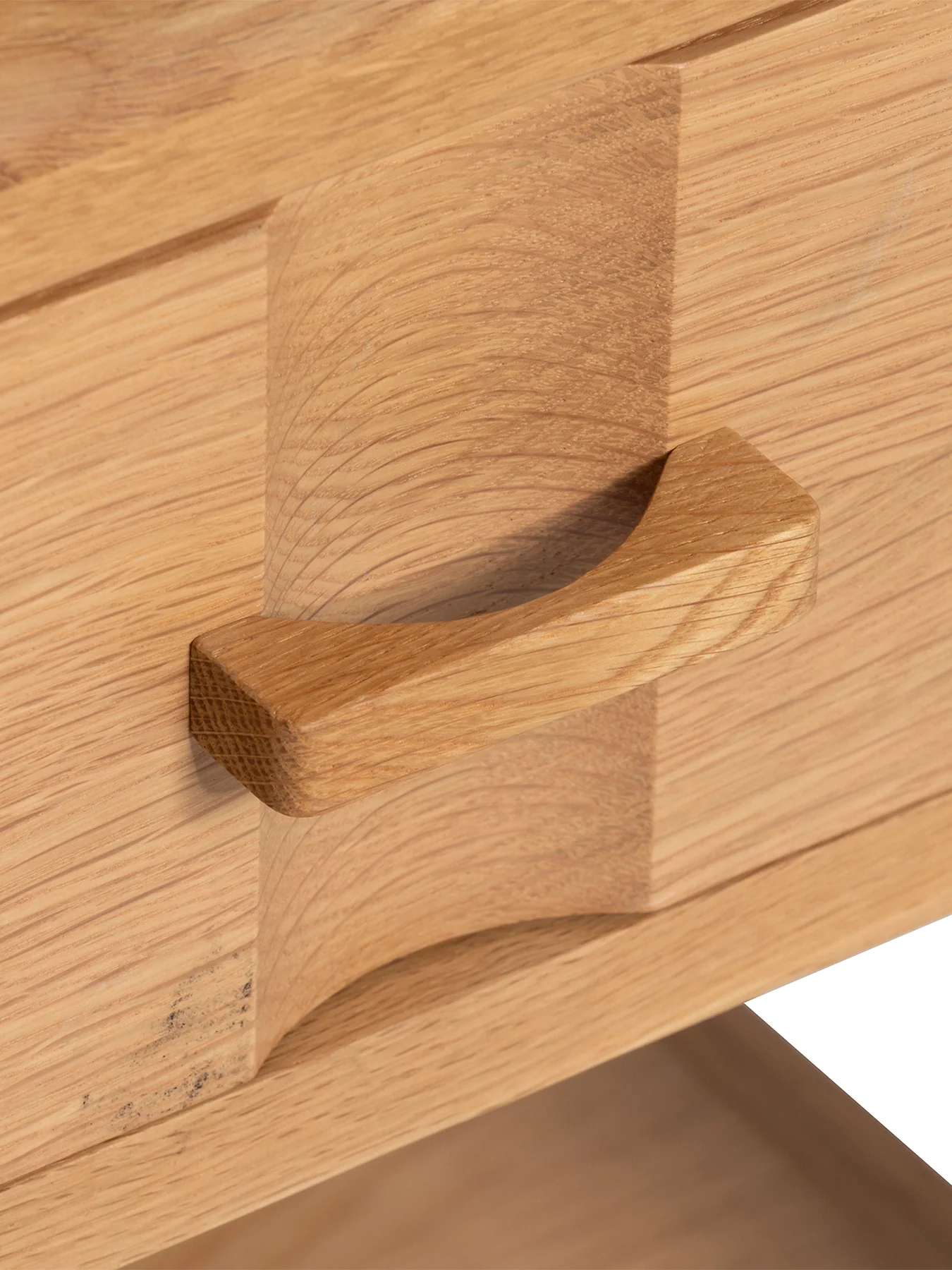 Maddison Oak Lamp Table - Image 3