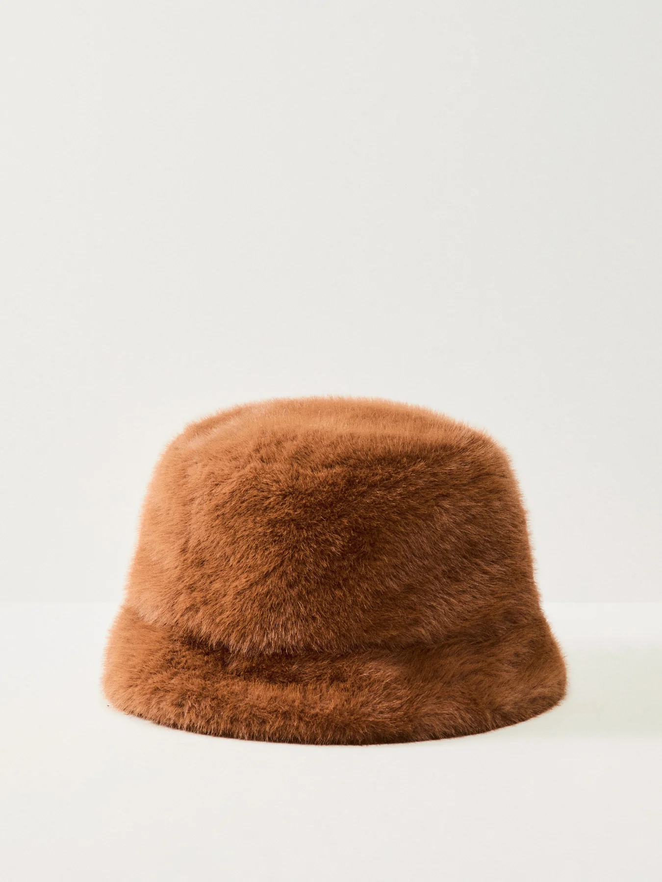 Bretia Faux Fur Bucket Hat Brown - Image 2