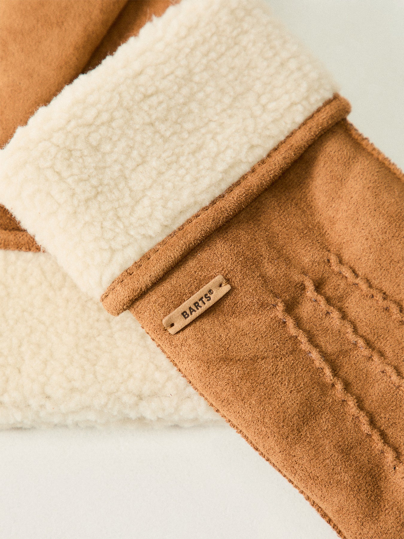 Yokam Borg Trim Gloves Brown - Image 2