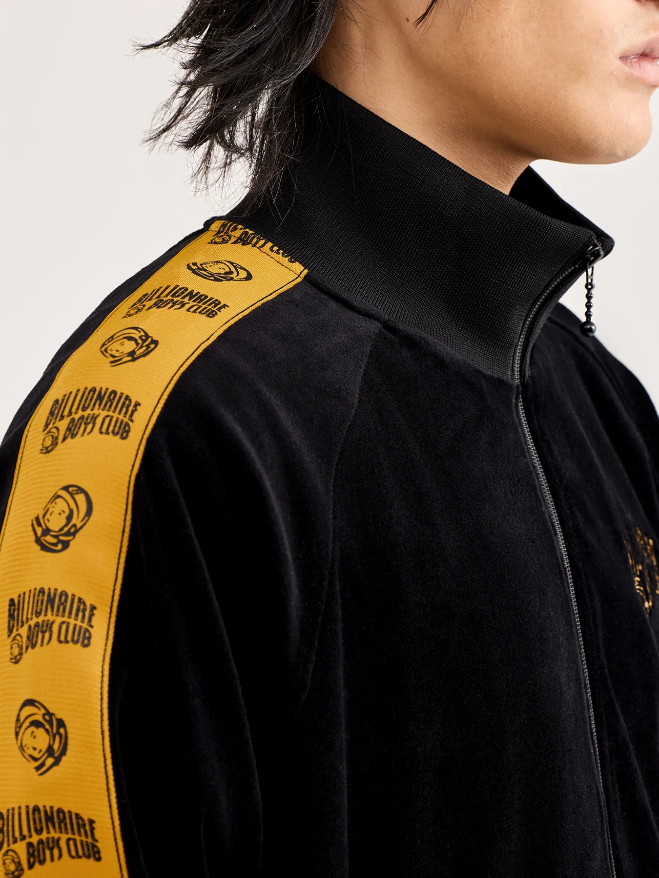 Small Arch Logo Velour Track Top Black - Image 3