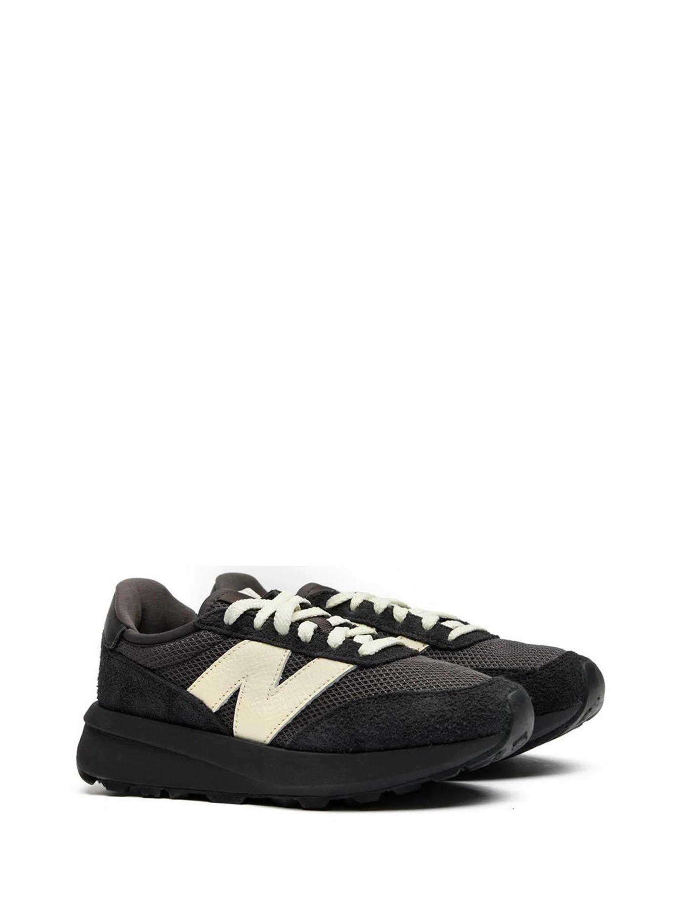 370 Trainers Black White - Image 2