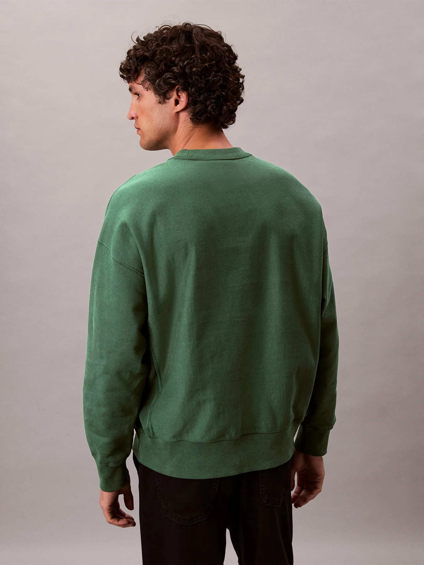 Premium Fleece Relaxed Sweatshirt - Image 4