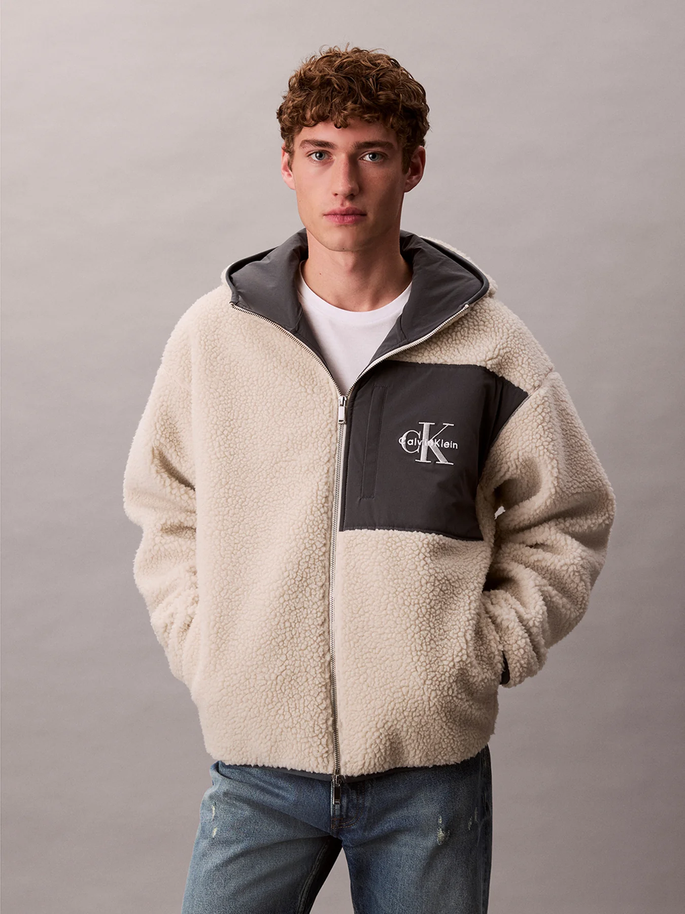 Sherpa Zip Hoodie White - Image 4