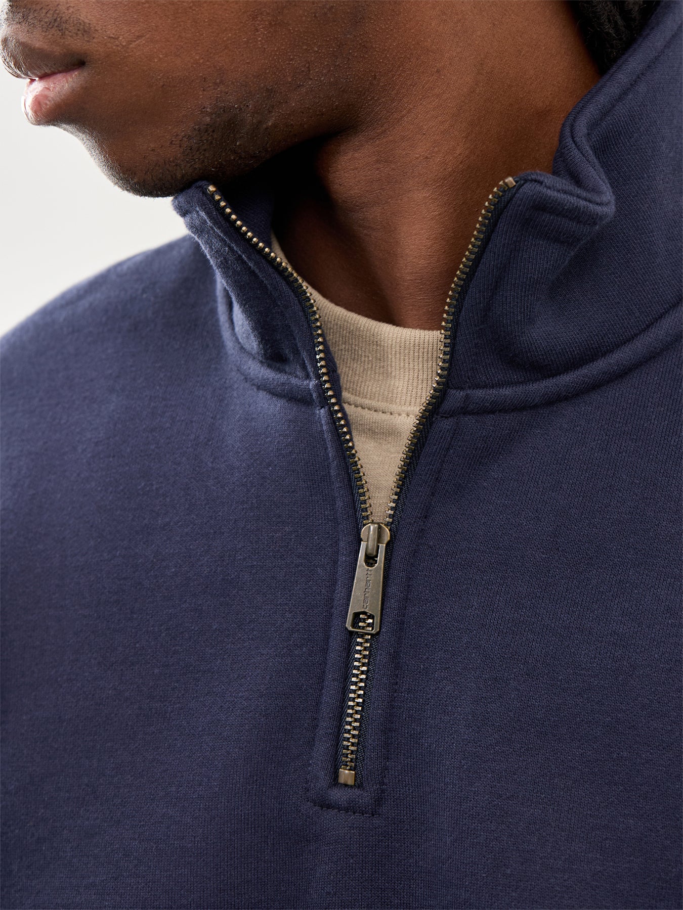 Chase Neck Zip Sweat Dark Navy Gold - Image 3