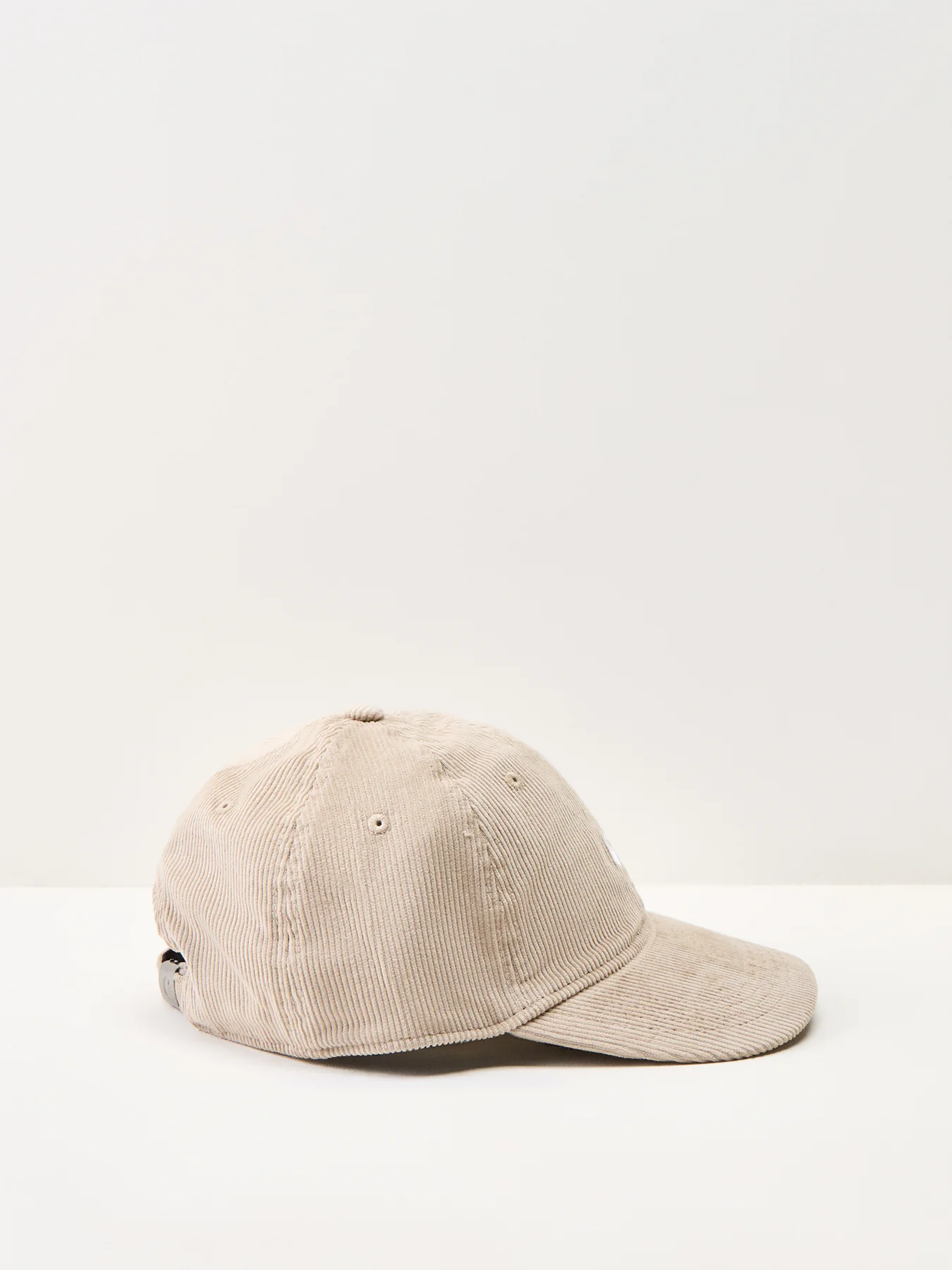 Harlem Corduroy Cap Wall / White - Image 2