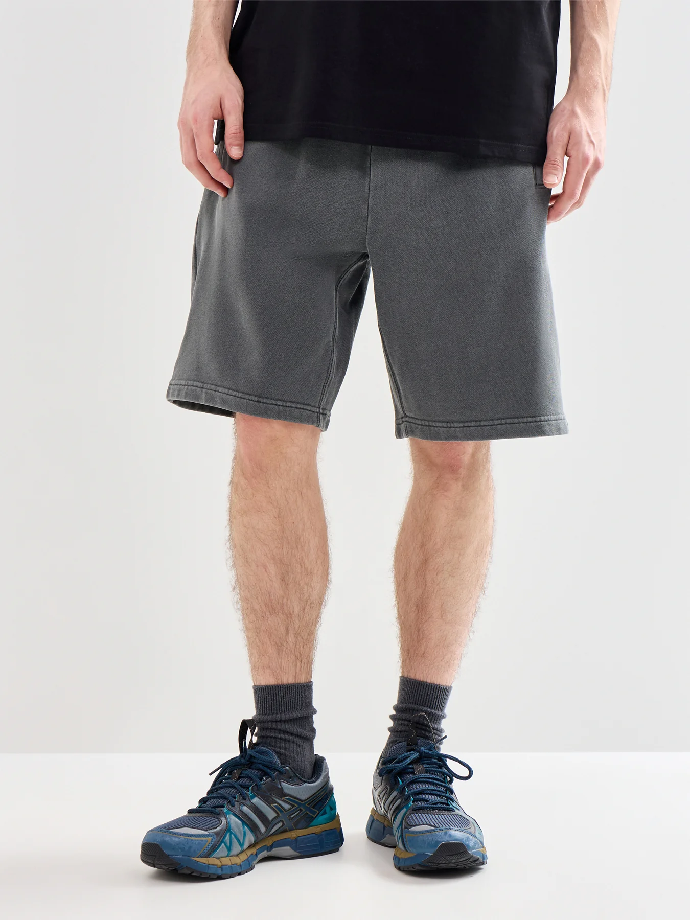Nelson Sweat Shorts Black - Image 4