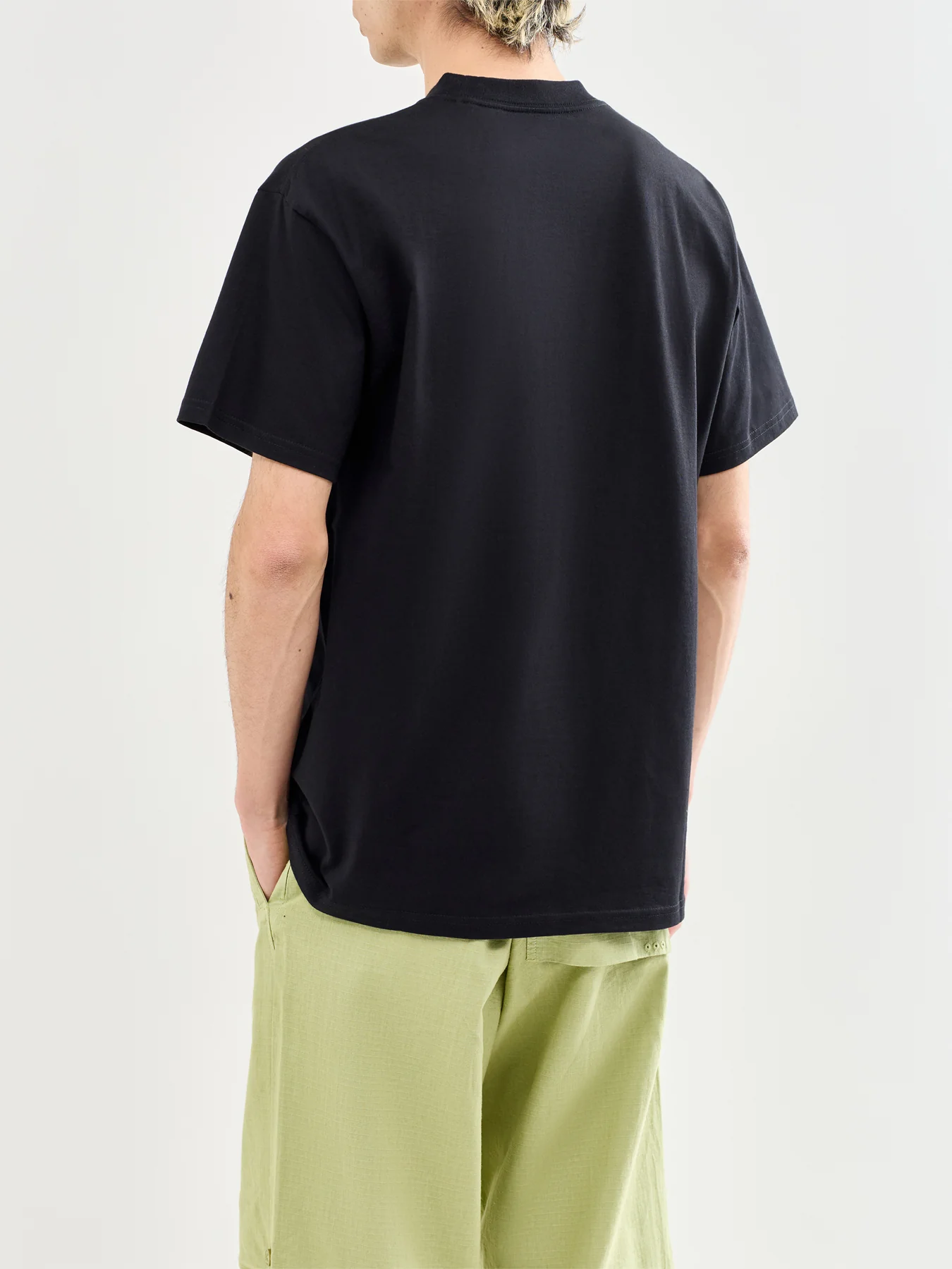 Spoiled Graphic T-Shirt Black - Image 5