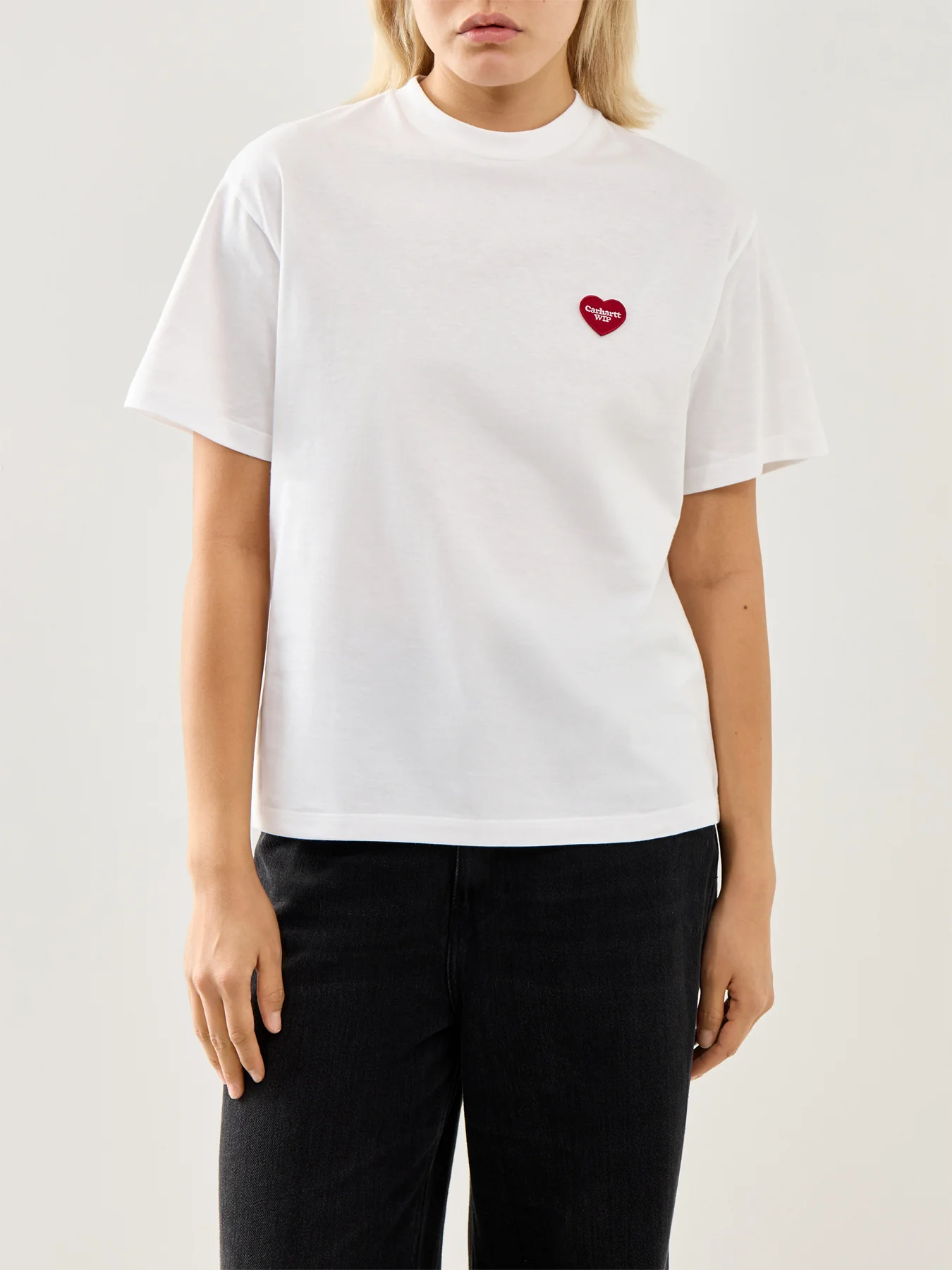 Short Sleeve Heart Patch T-Shirt White - Image 4