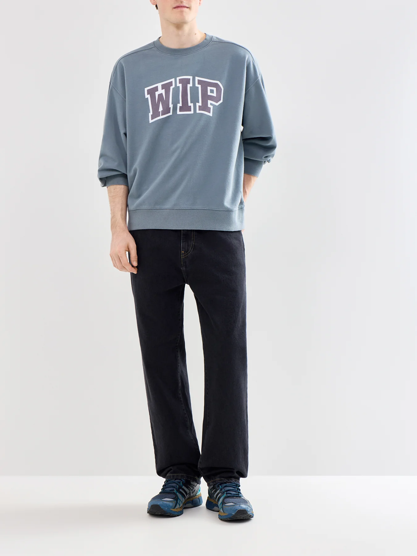 WIP III Sweatshirt Blue - Image 2