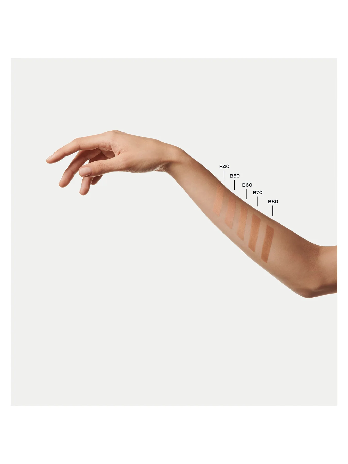 Les Beiges Serum Concealer - Image 20