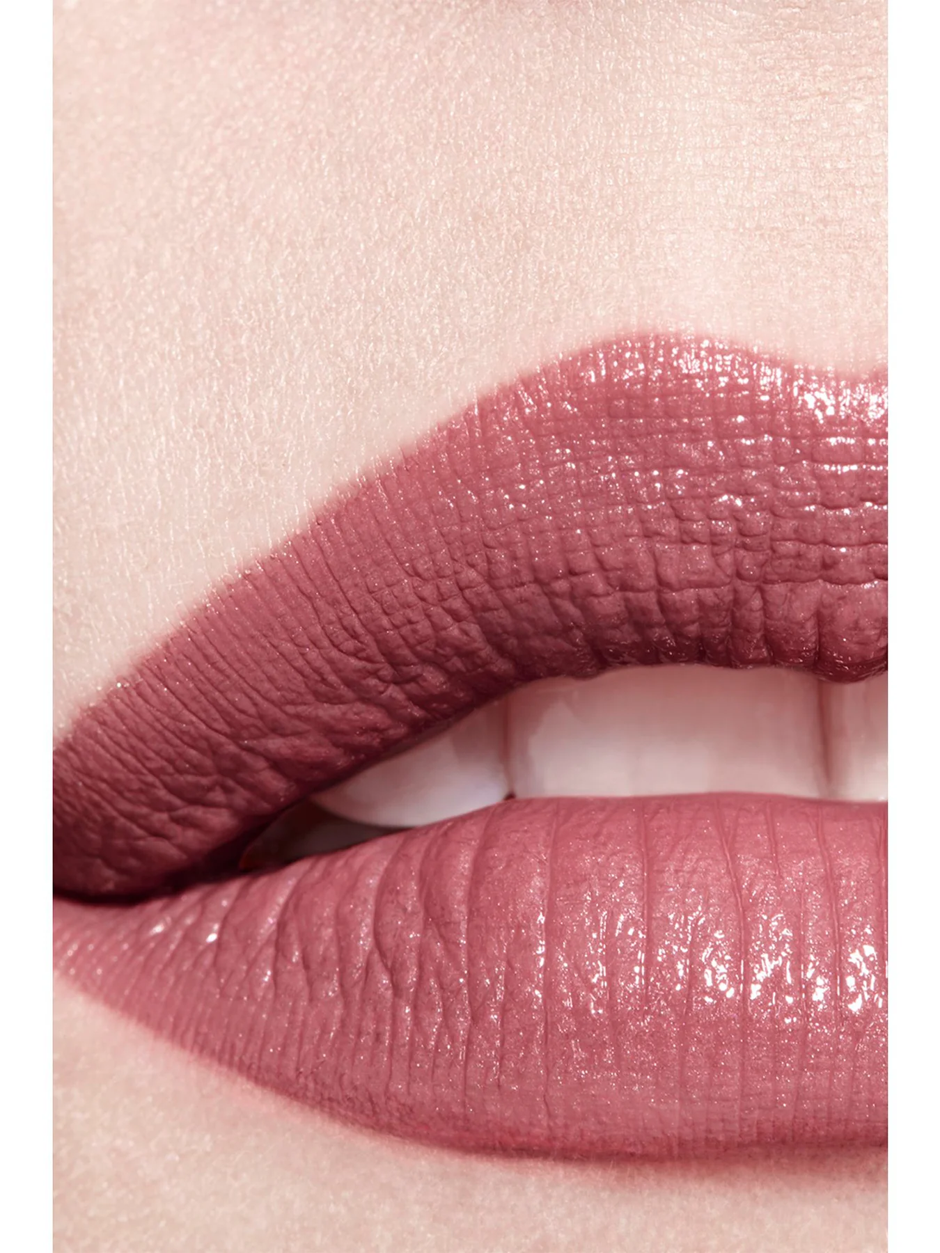 Rouge Coco Baume Hydrating Lip Balm - Image 77