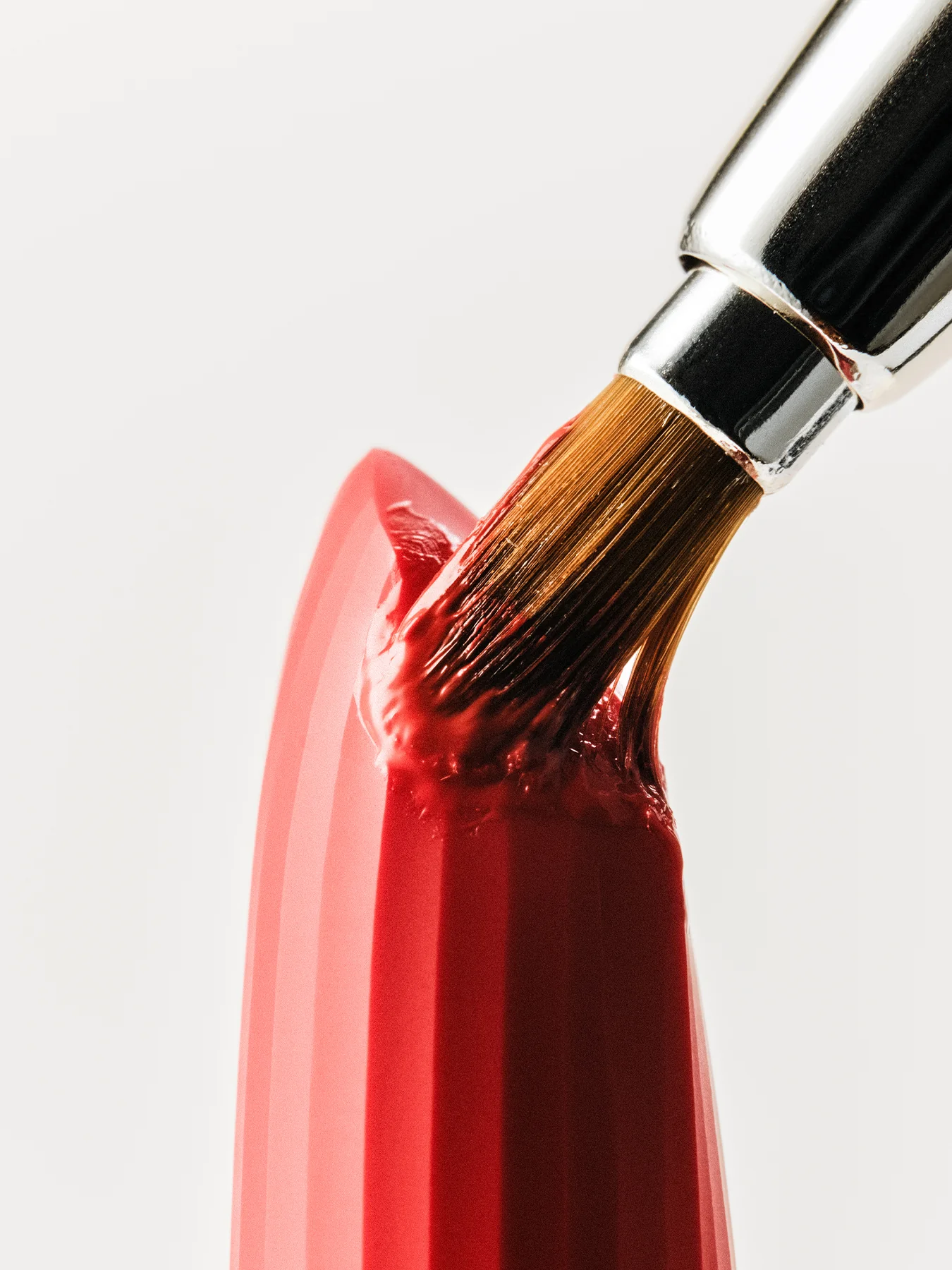 Precision Lip Brush - Image 2
