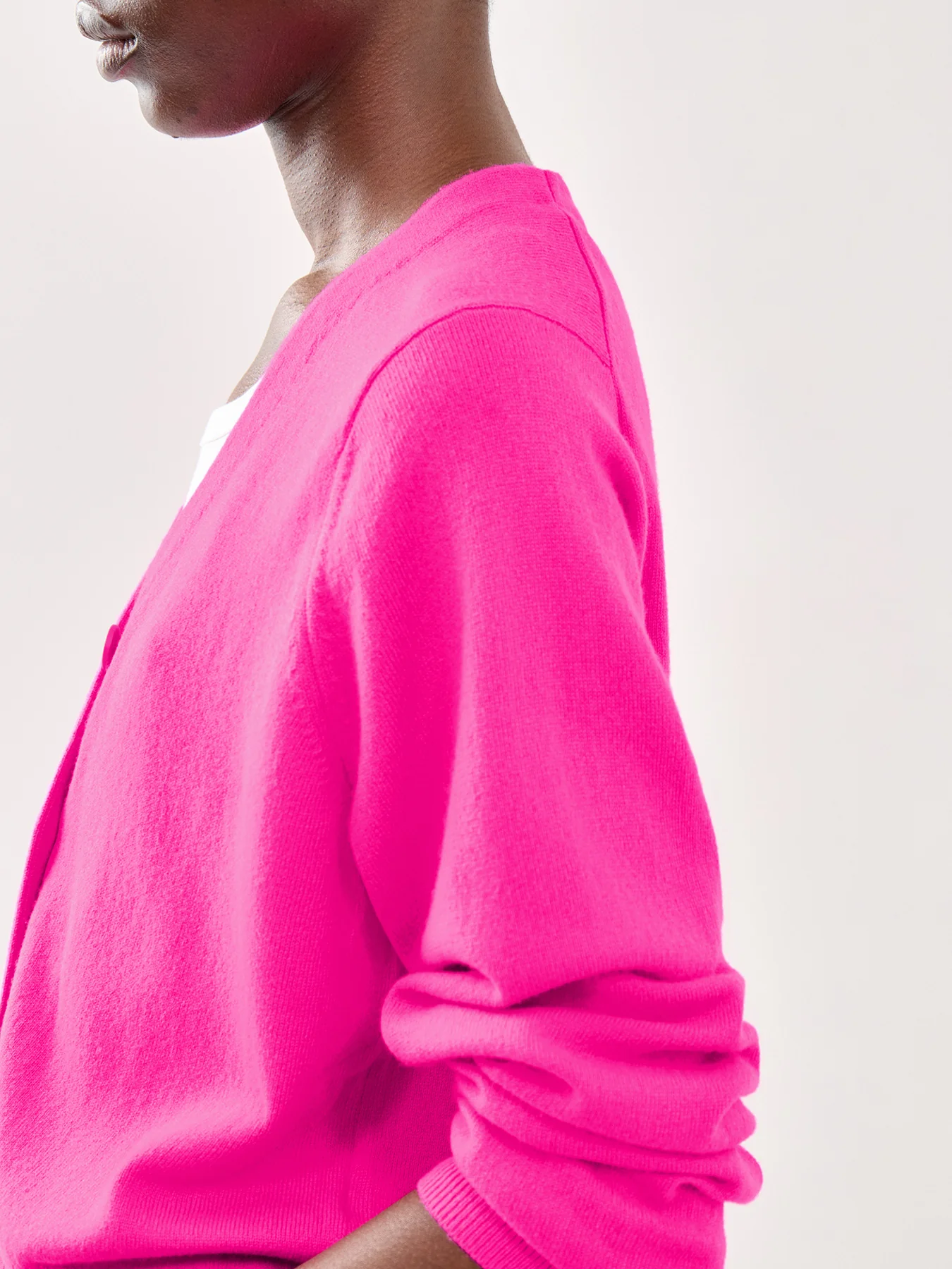 Cropped Boxy Cardigan Pink - Image 3