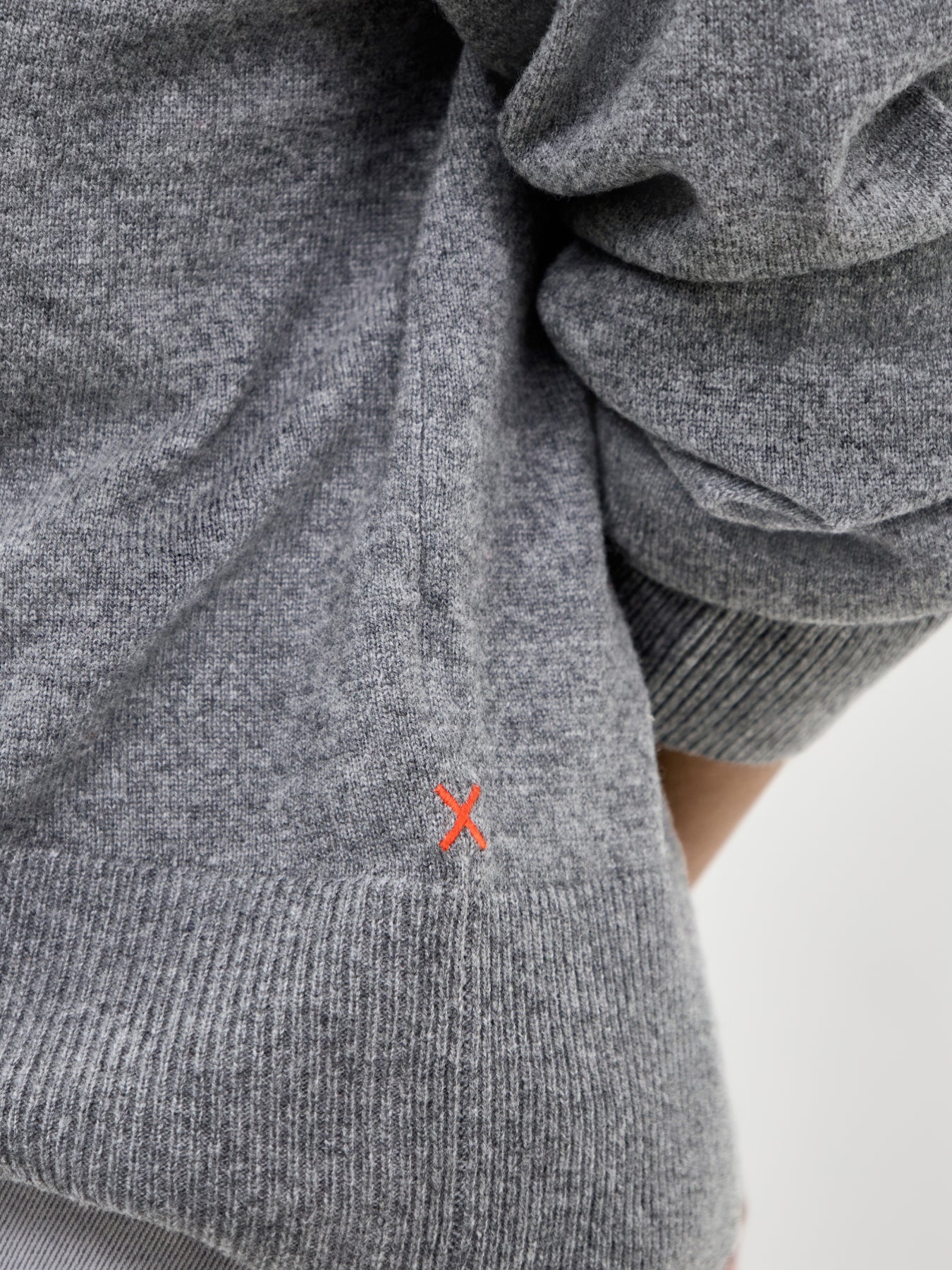 V Neck Jumper Grey - Image 3
