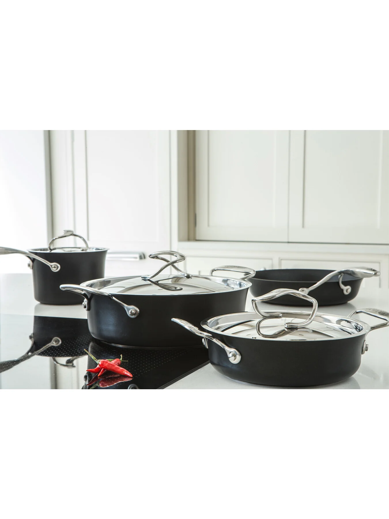 Style Hard Anodised 3 Piece Saucepan Set - Image 3