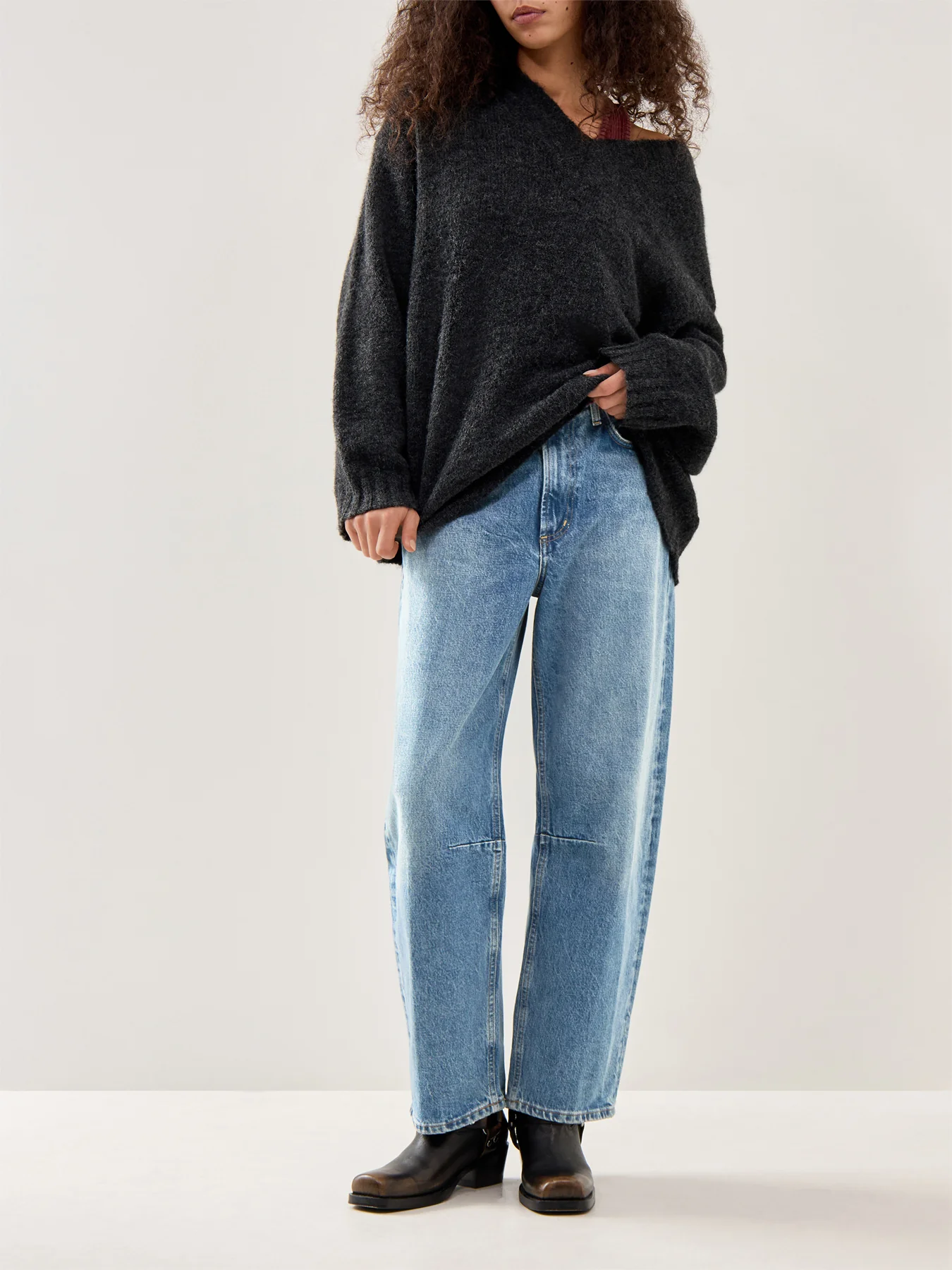 Miro Relaxed Mid-Rise Jeans Blue - Image 2