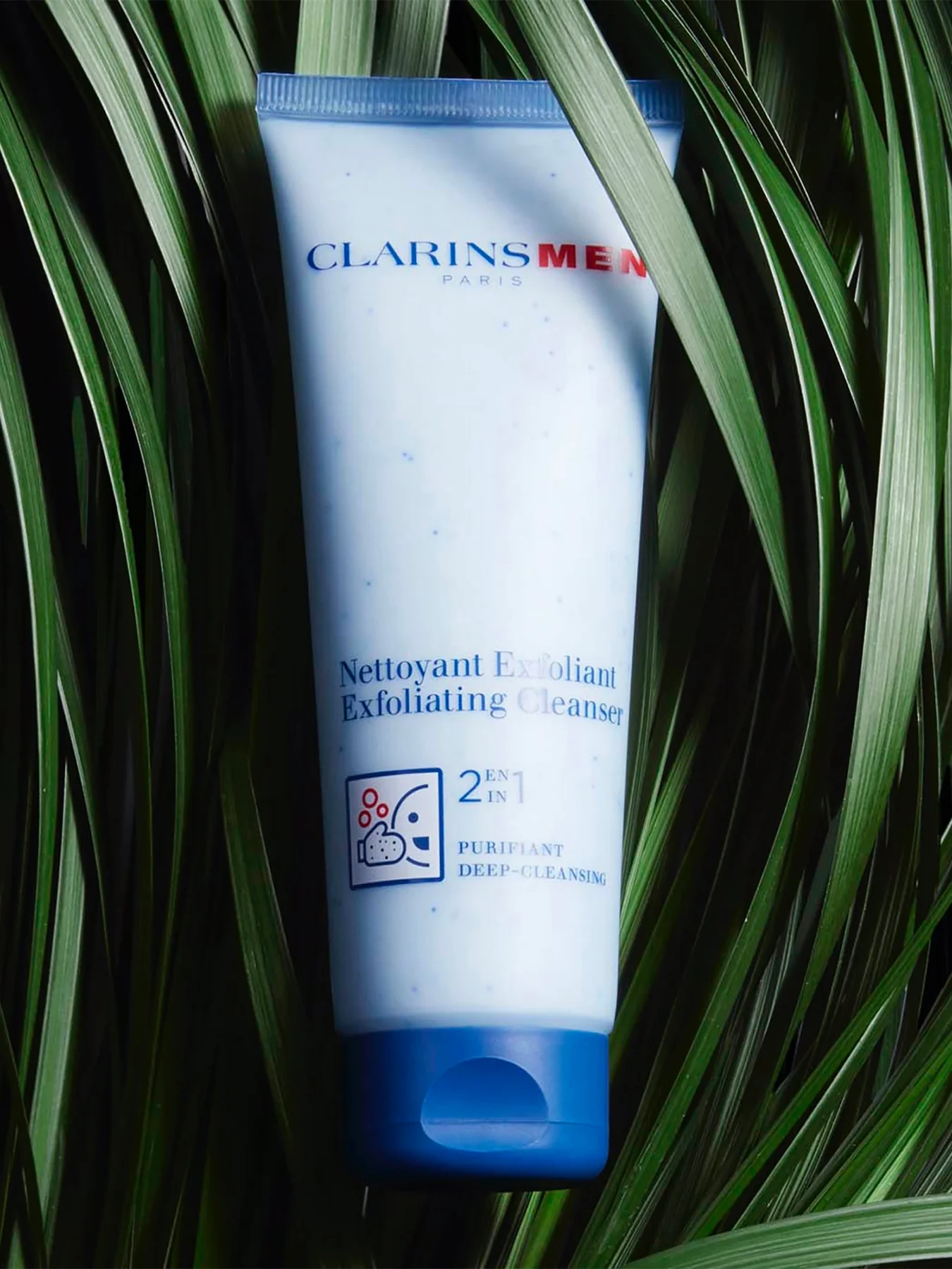 ClarinsMen Exfoliating Cleanser - Image 2