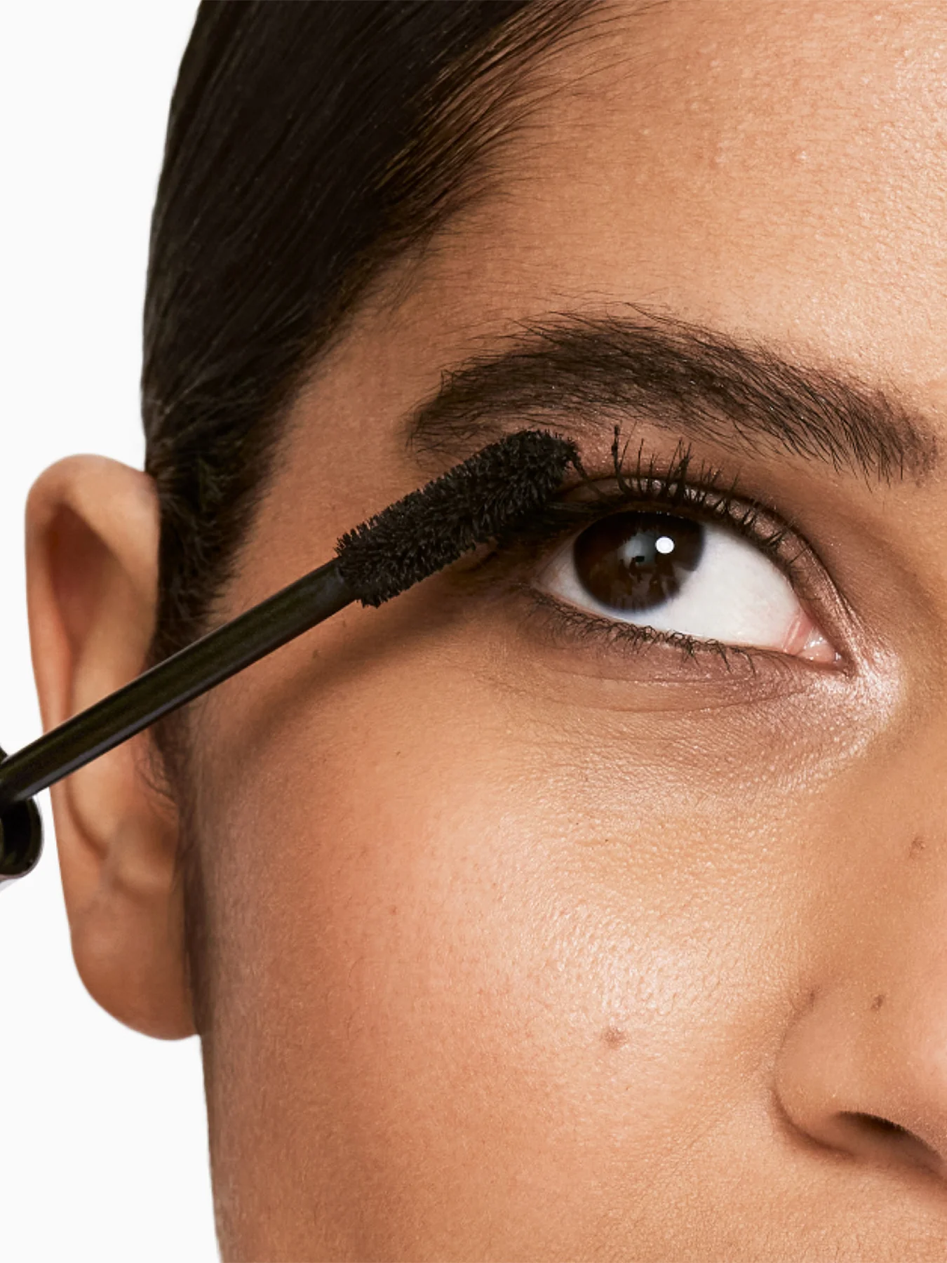 High Impact™ Mascara - Image 3