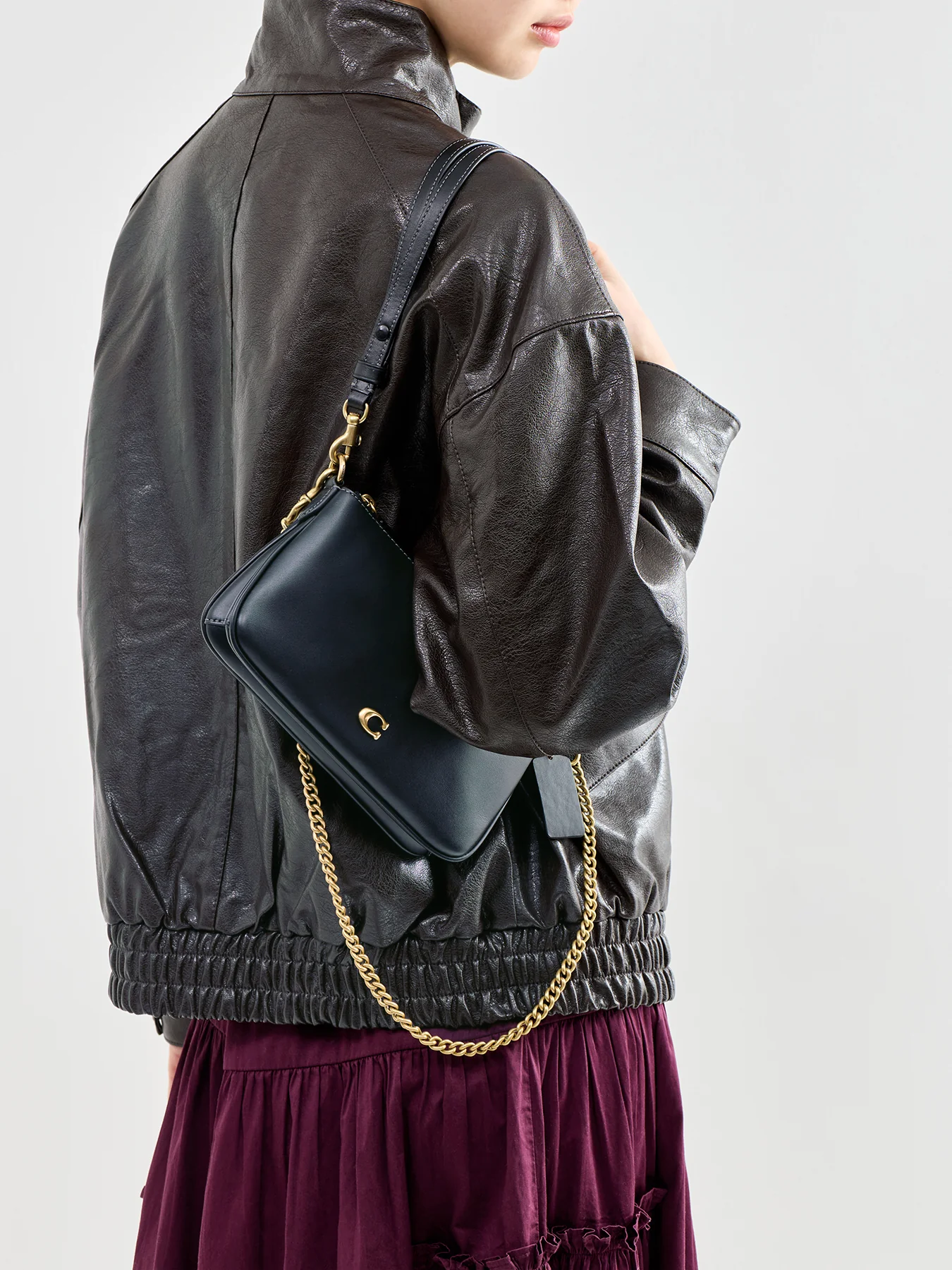 Audrey Leather Crossbody Bag Black - Image 2