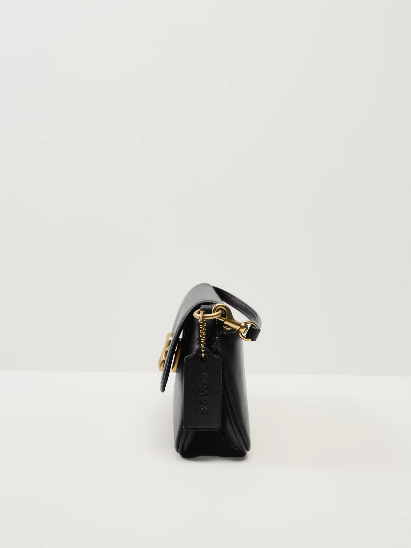 Refined Calf Leather Jet Shoulder Bag Black - Image 4