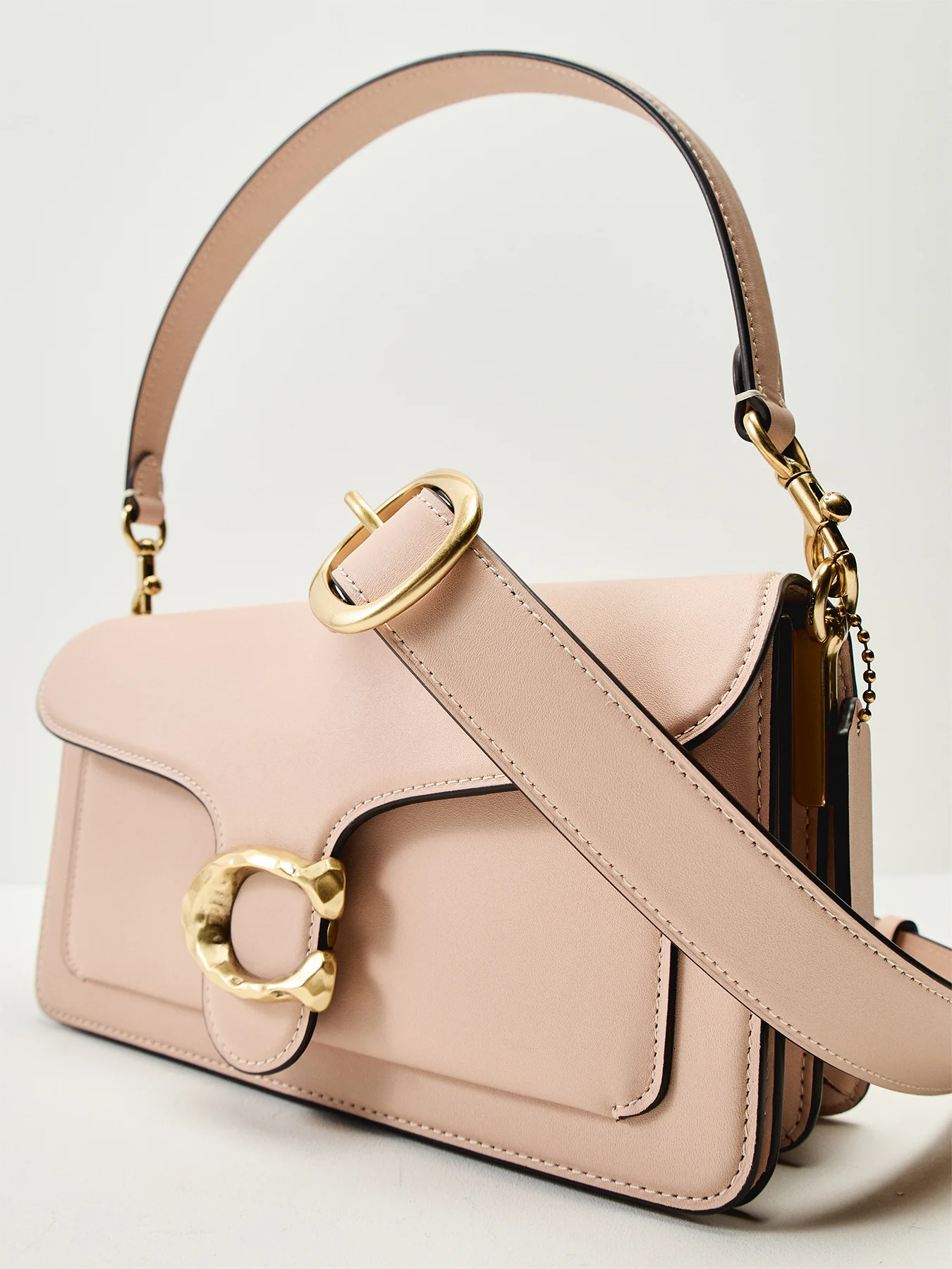 Tabby Shoulder Bag 26 with Hammered C Hardware Cream - Image 5