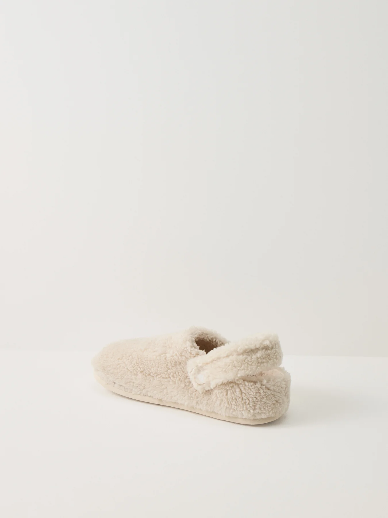Classic Cozzzy Slipper Brown - Image 3