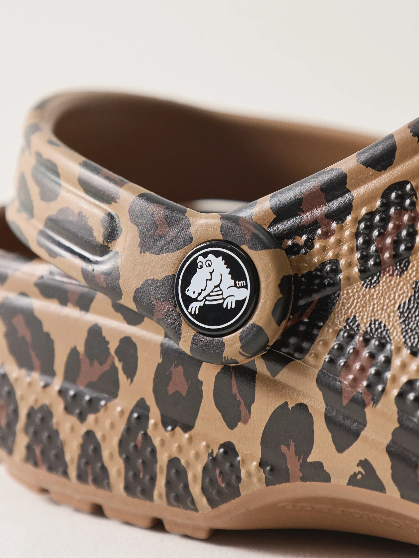 Classic Graphic Clog Sepia Leopard - Image 4