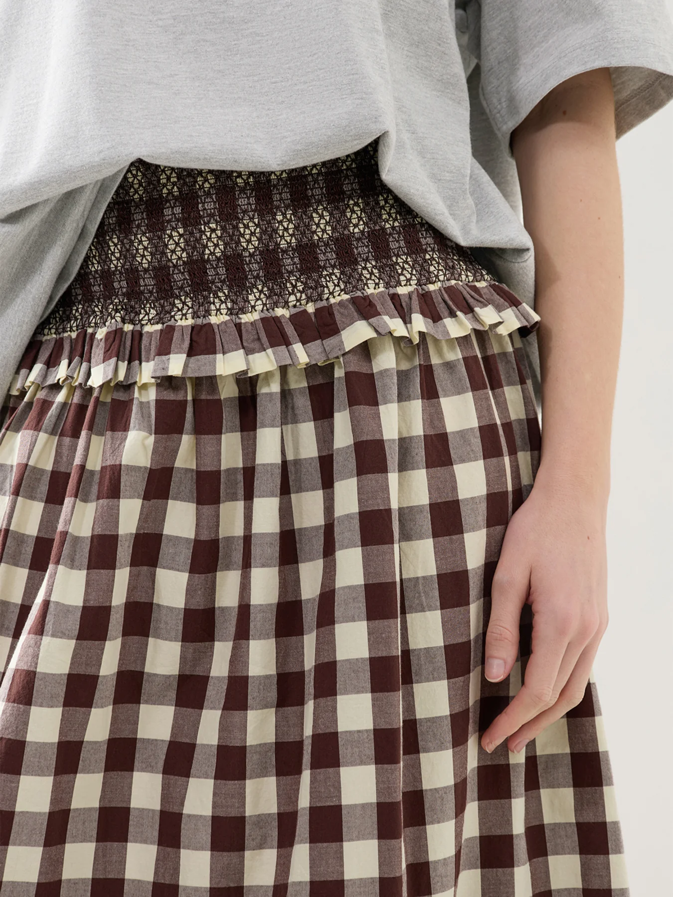 Ava Ruffle Midi Skirt Black - Image 3