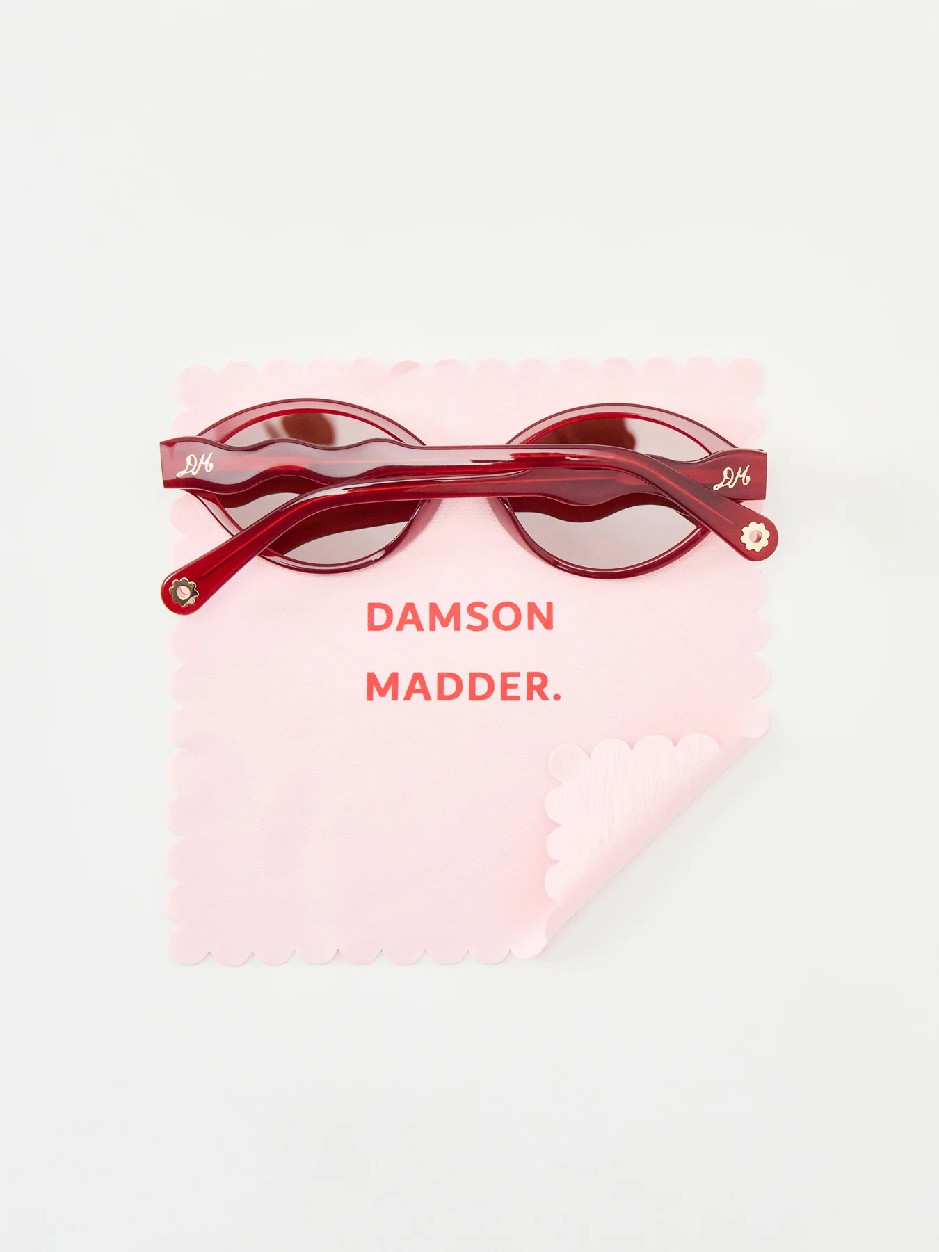 Wave Temple Sunglasses Red - Image 4