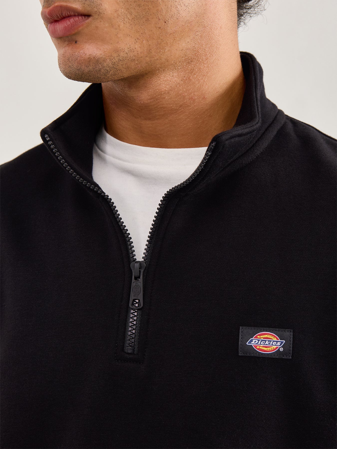 Oakport Quarter Zip Sweatshirt Black - Image 3