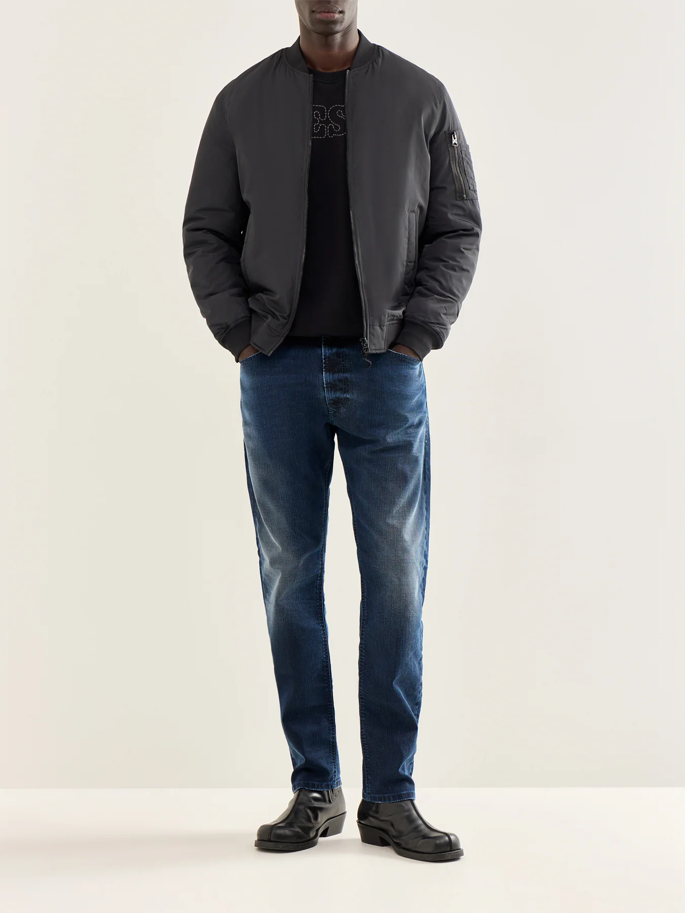 2032 D-Krooley-B Jogg Jeans - Image 2