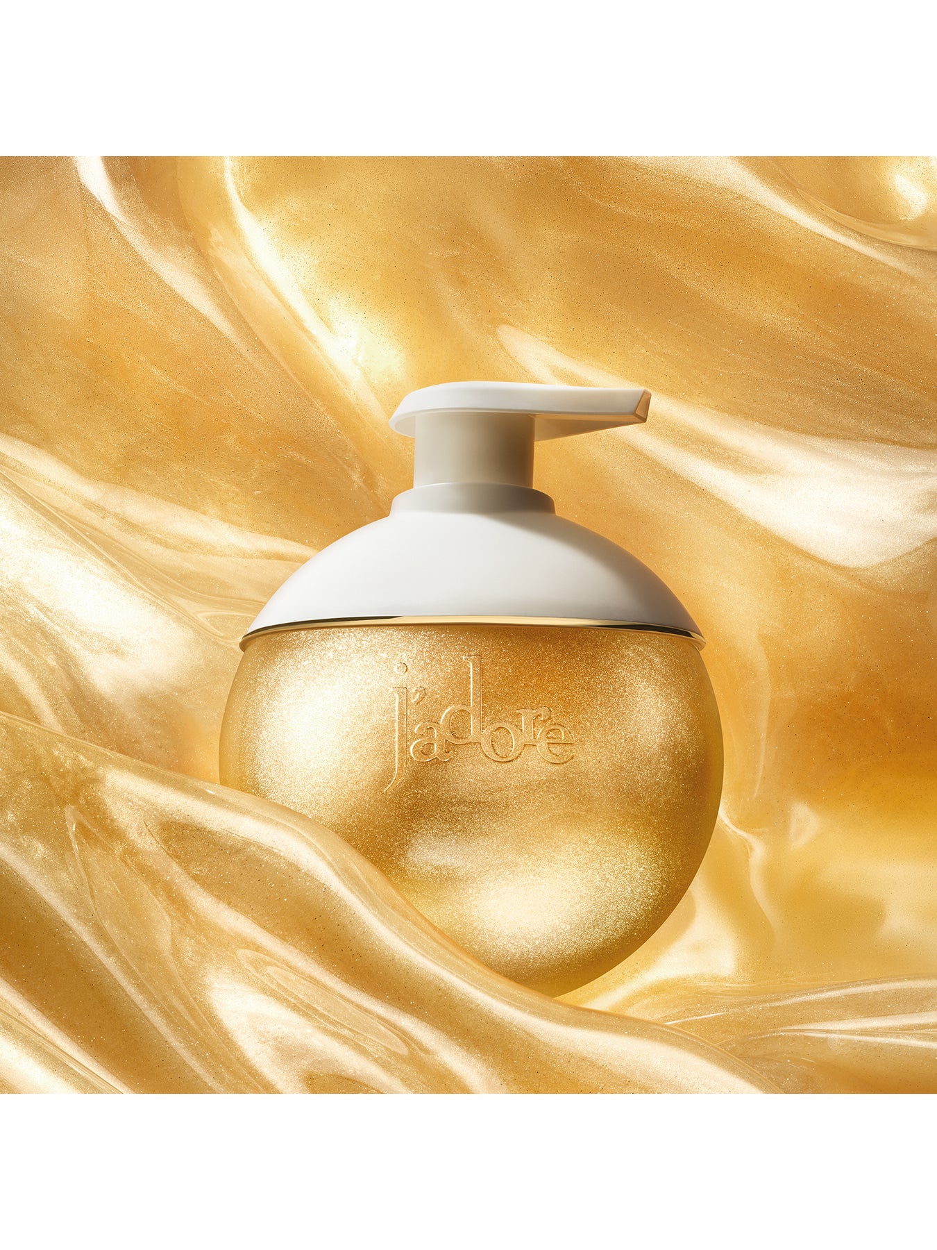 J’adore Les Adorables Shimmering Body Oil - Image 2