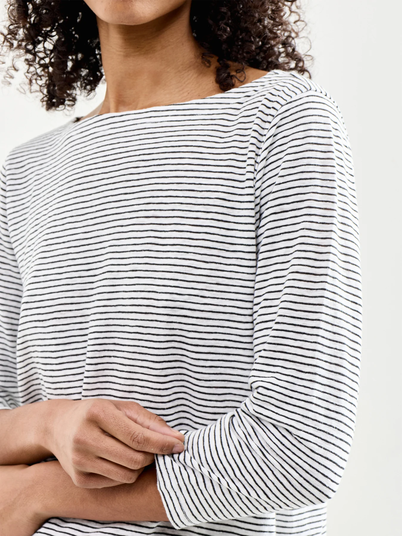 Bateau Neck Slim Top White Black - Image 3