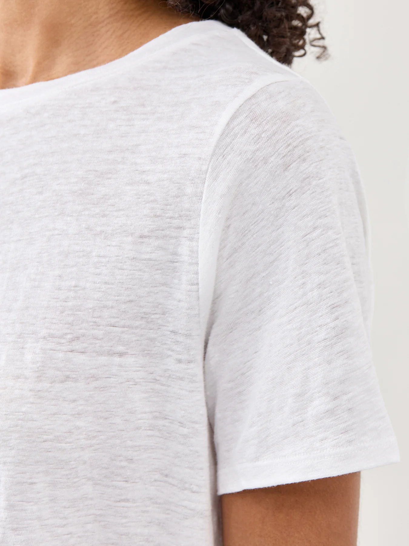 Crew Neck T-Shirt White - Image 3