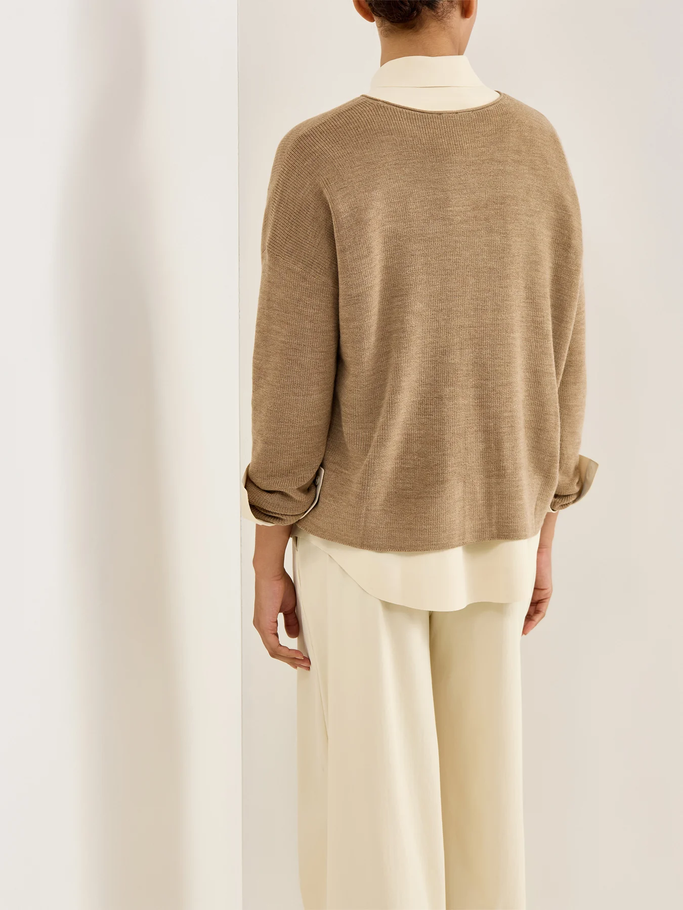 Crew Neck Sweater Biscuit - Image 5