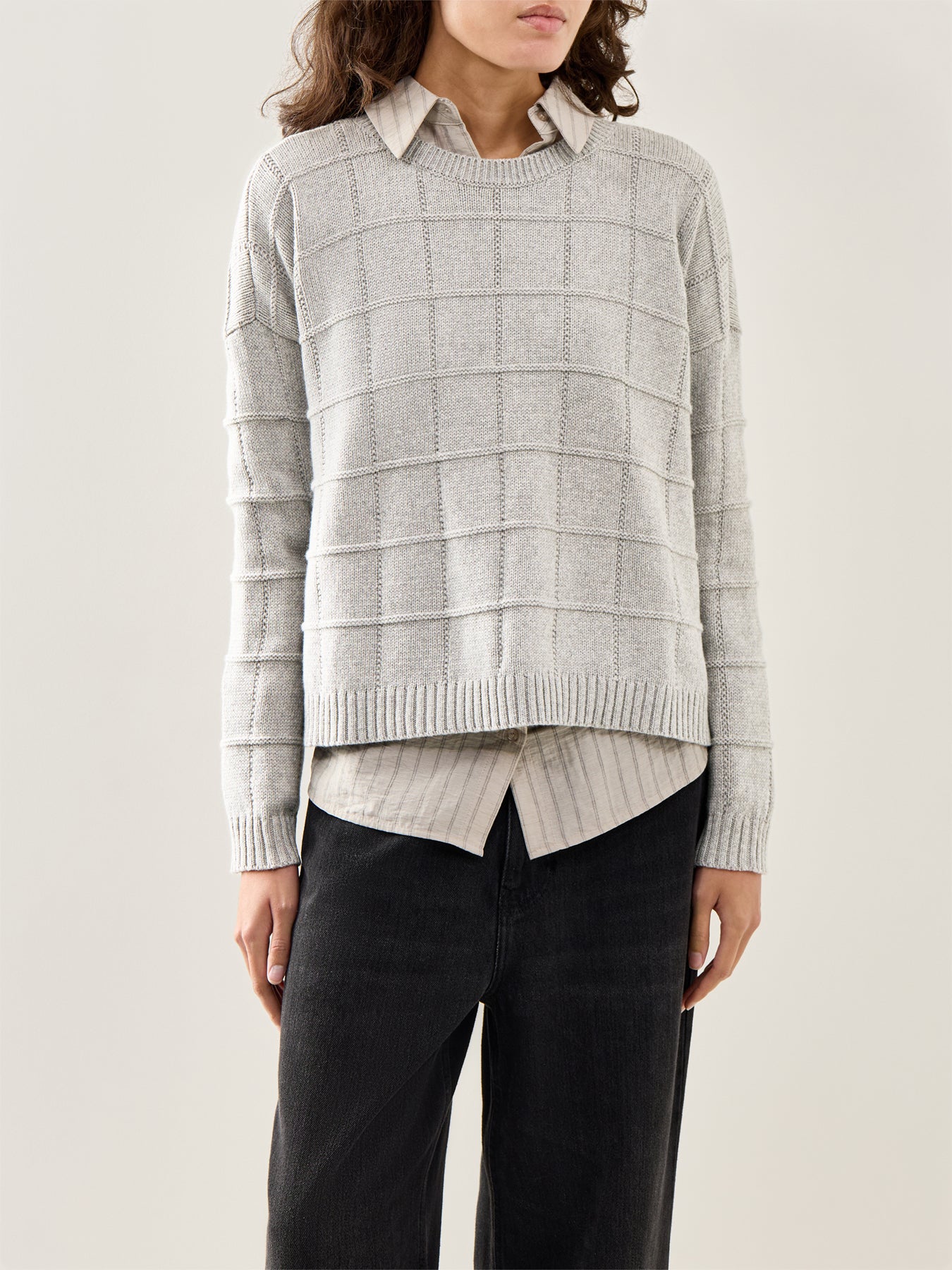 Crew Neck Sweater Dark Pearl - Image 4