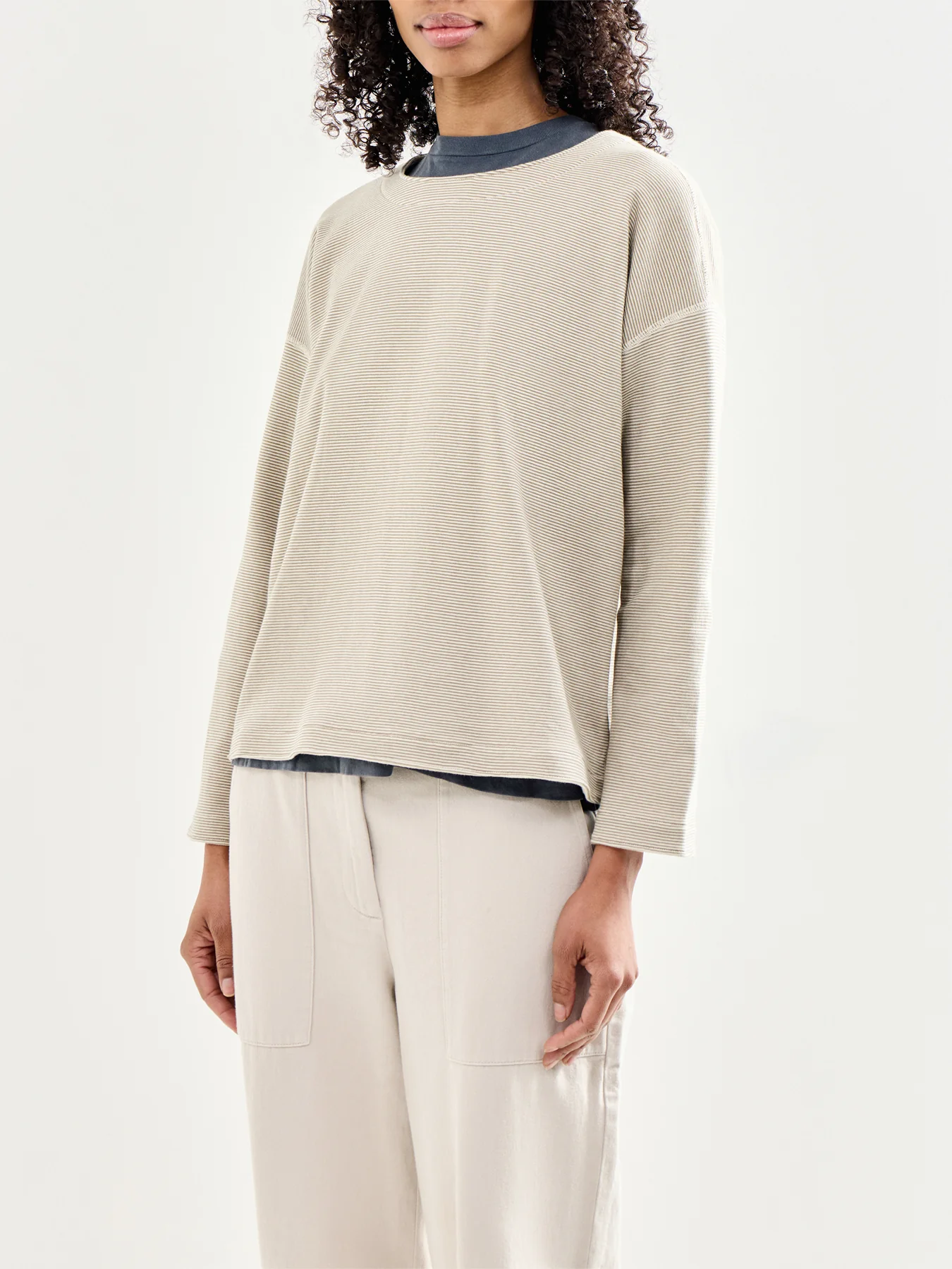 Round Neck Reversible Top Cream - Image 4