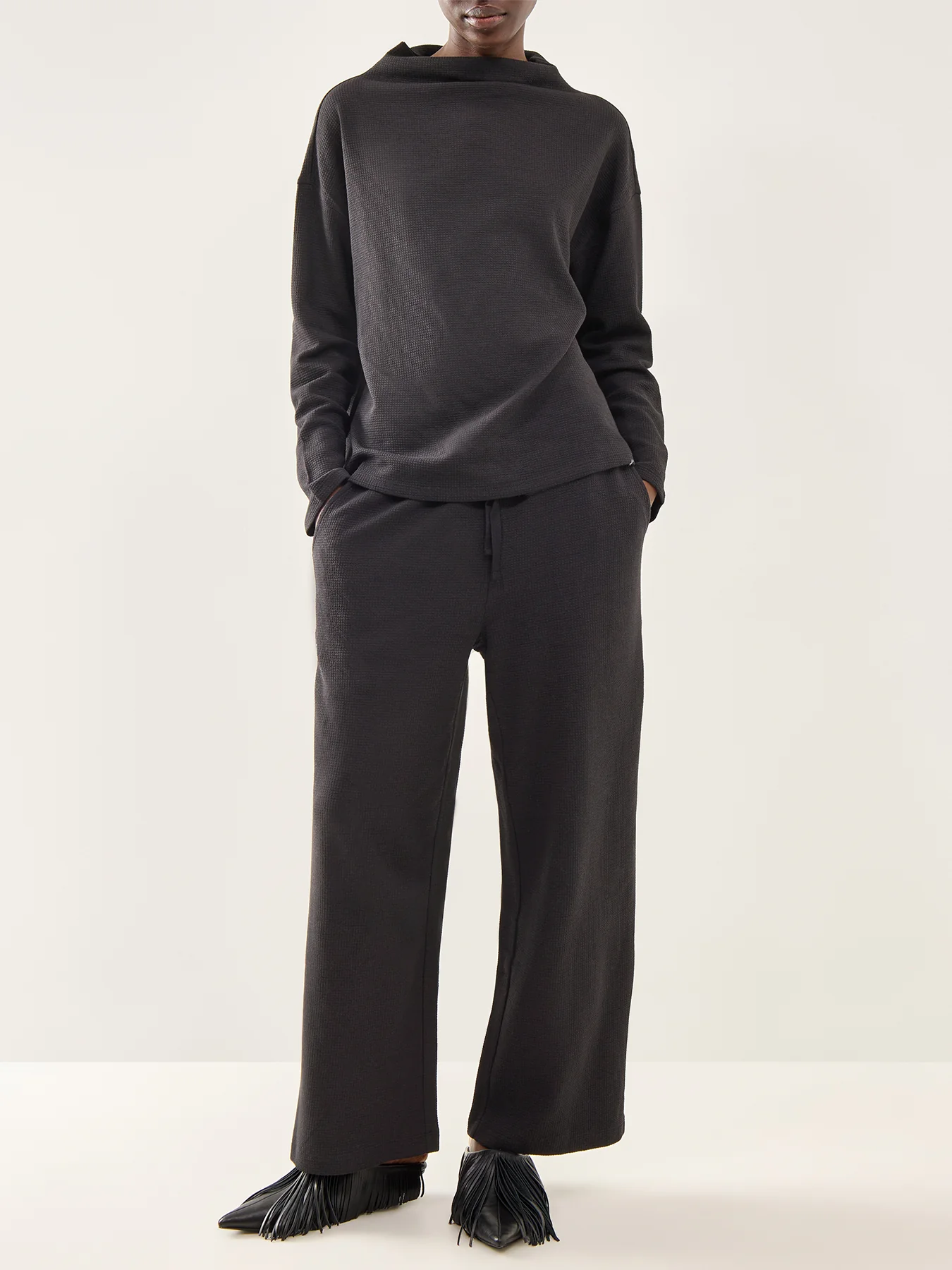 Wide Ankle Pant with Drawstring Black - Image 2
