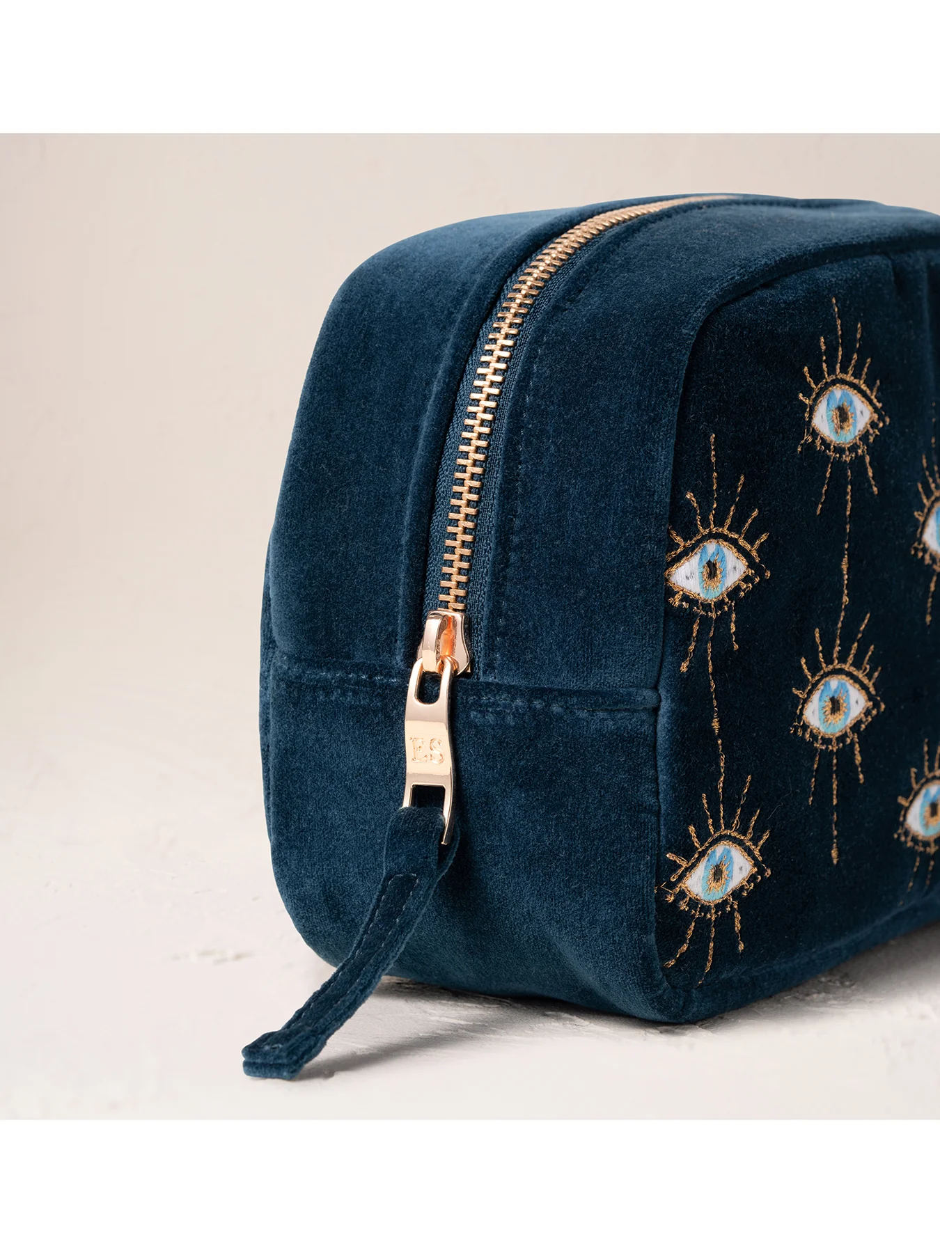 Mystical Eye Velvet Makeup Bag Ink Blue - Image 3